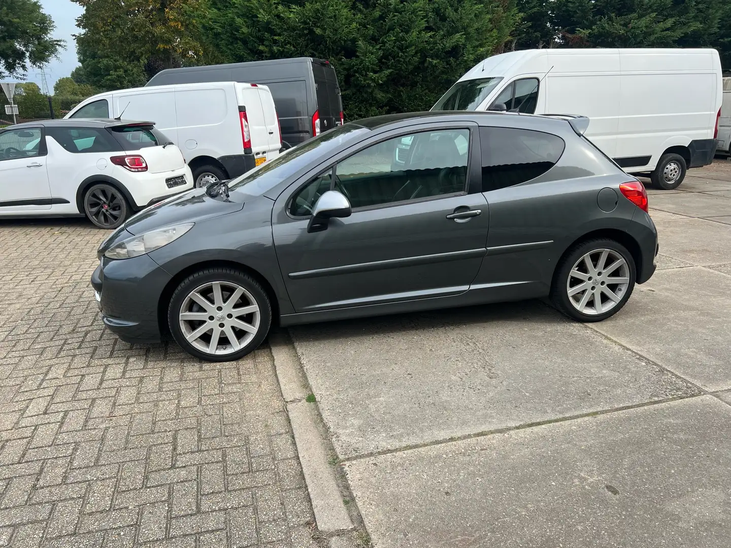 Peugeot 207 RC 1.6 Turbo 2008 Airco APK 05-2026 - 2