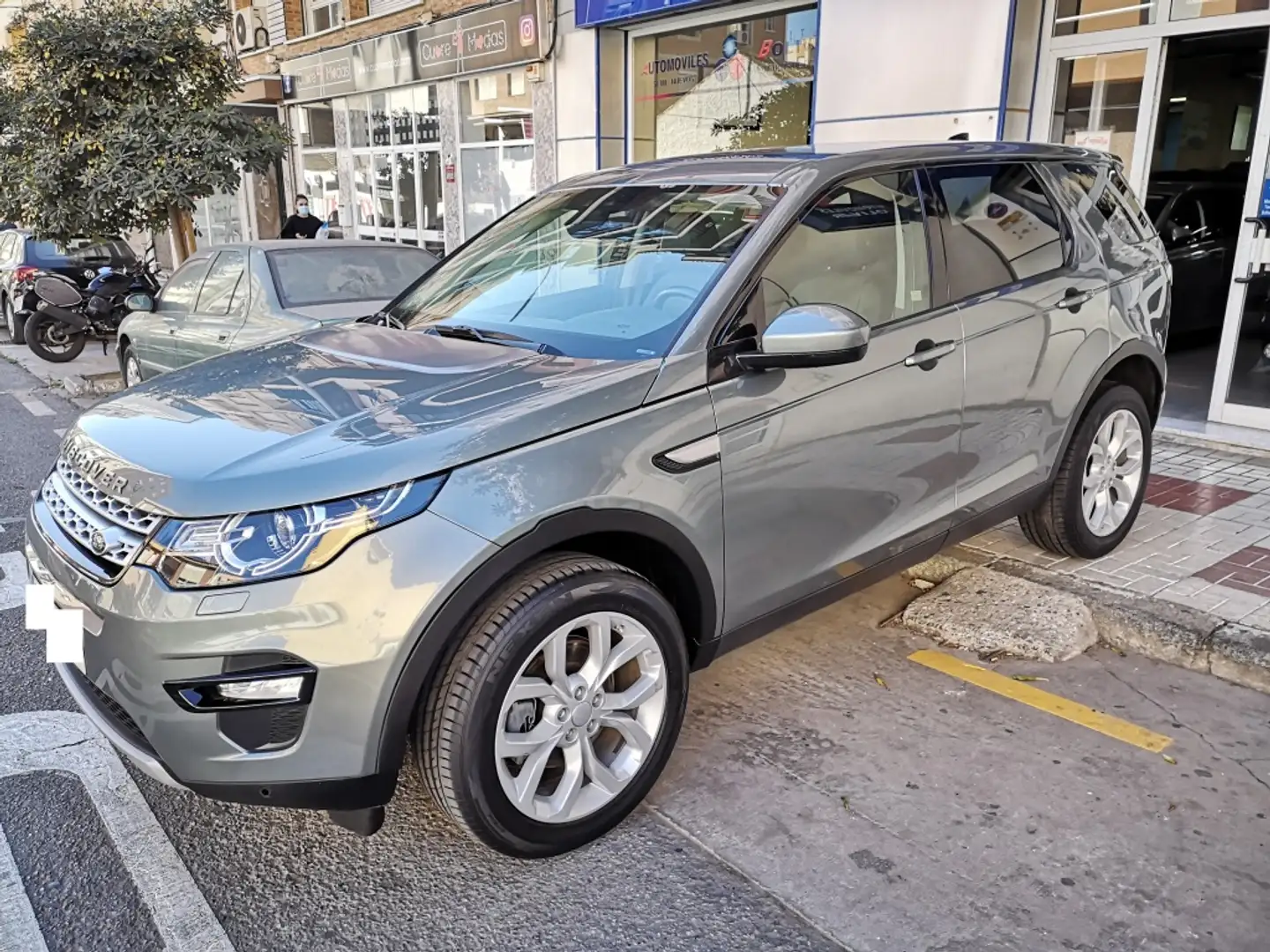 Land Rover Discovery Sport 2.0TD4 HSE 4x4 Aut. 150 Gris - 1