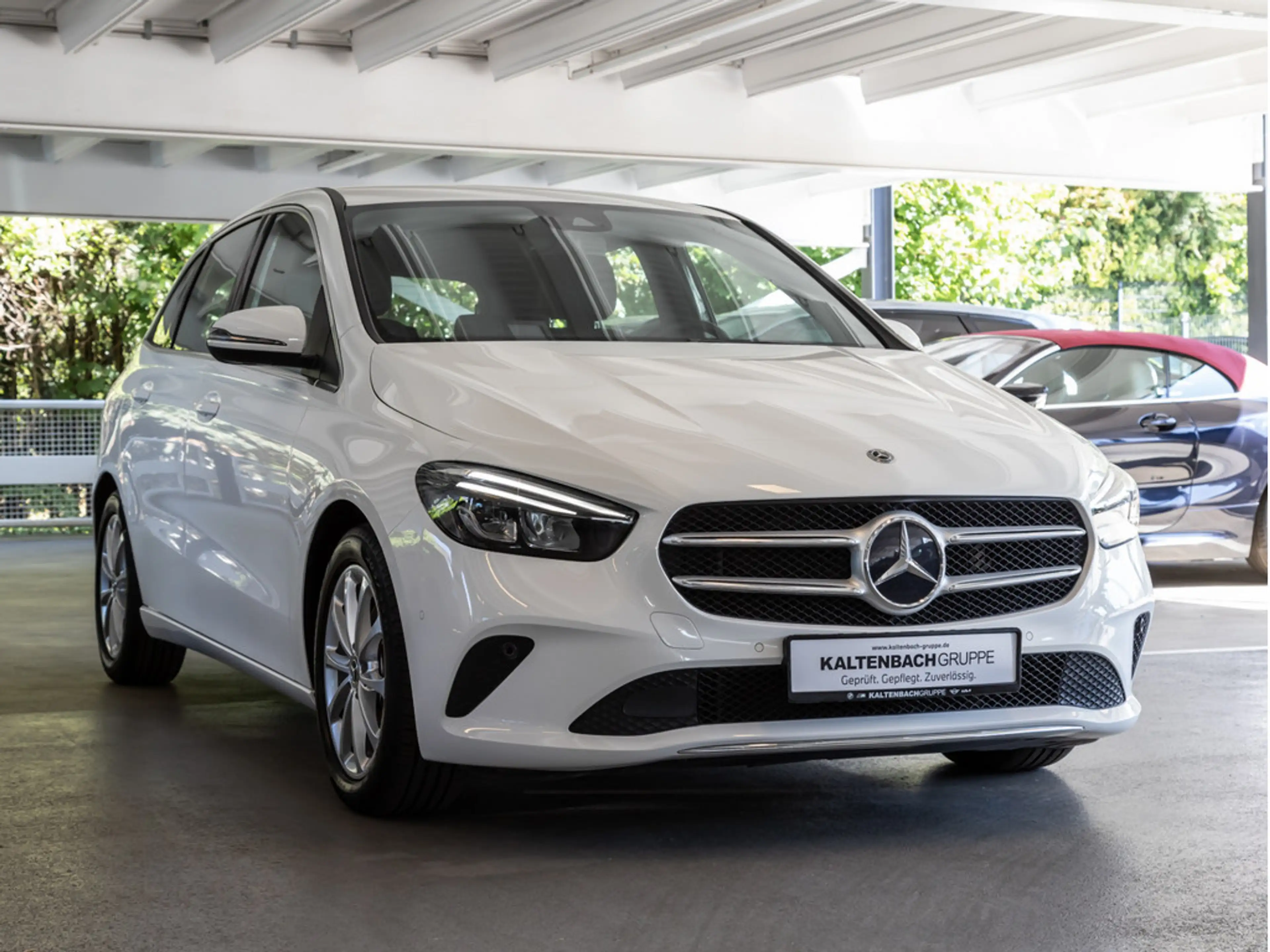 Mercedes-Benz B 220 Progressive 4Matic AHK LED NAVI KAMERA — photo 5