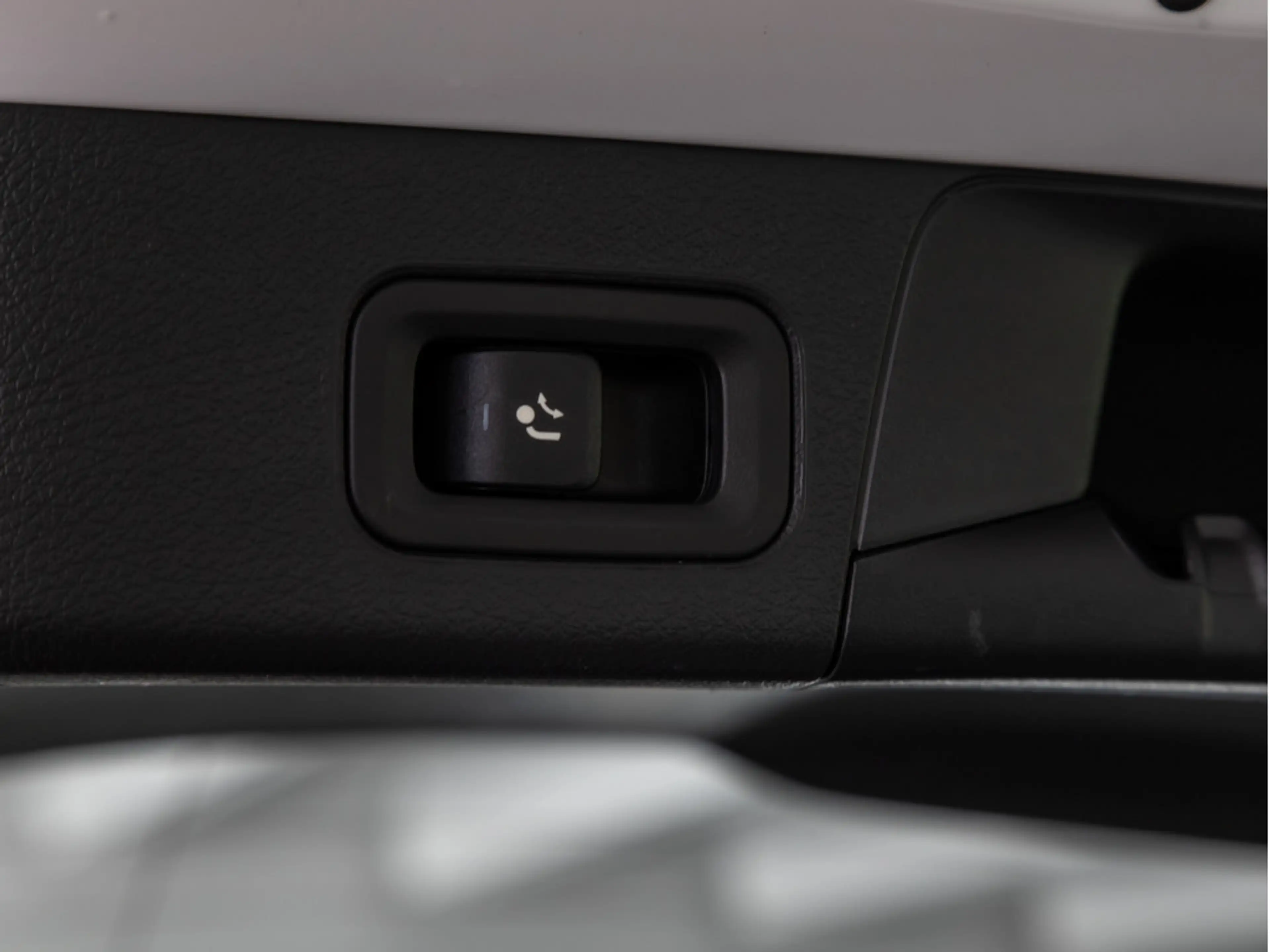 Mercedes-Benz B 220 Progressive 4Matic AHK LED NAVI KAMERA — photo 15