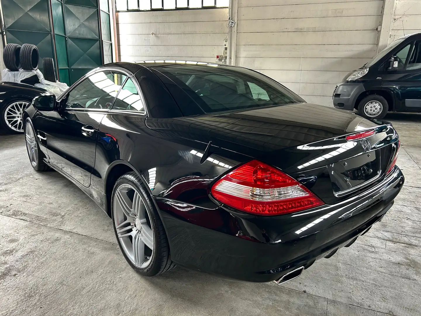Mercedes-Benz SL 350 Premium AMG Noir - 2