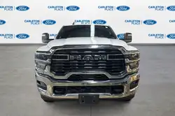 RAM 2500 снимка RAM 2500