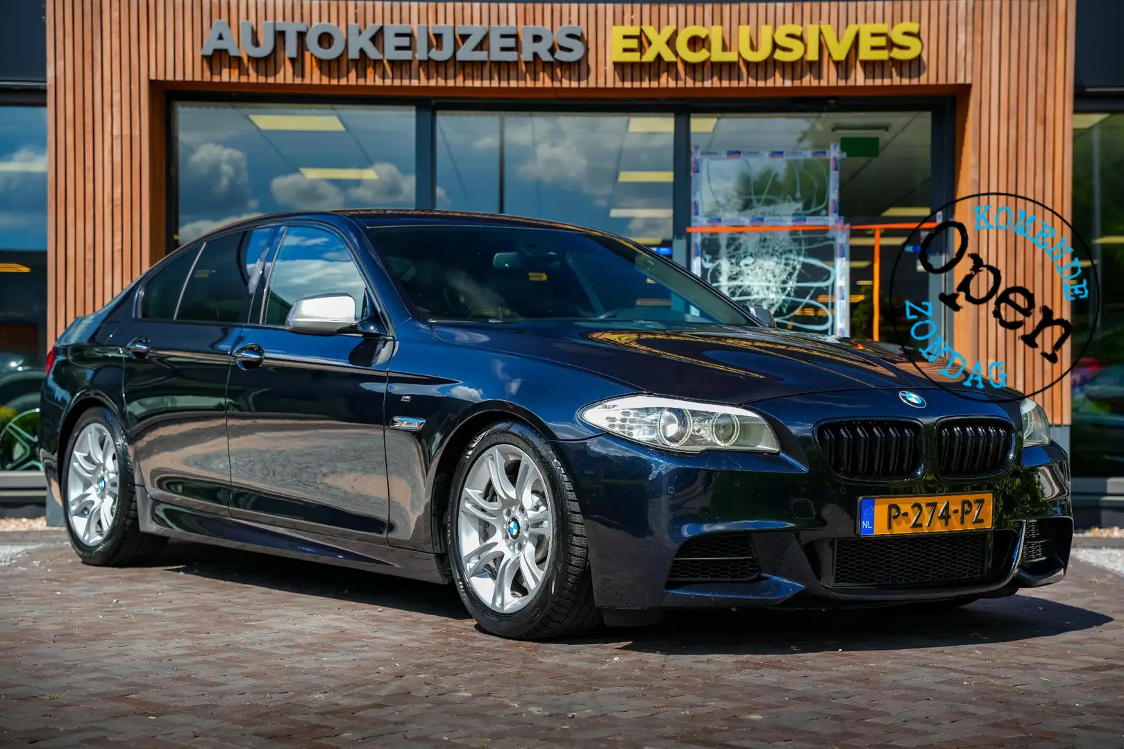BMW M550 5-serie M550xd Navi Stoelverw. Cruise Leer Memory Zwart - 1