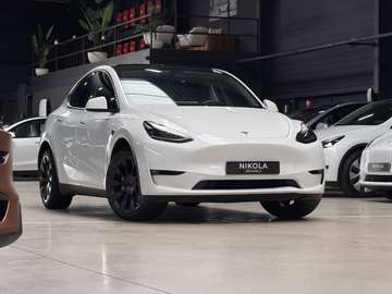 LONG RANGE - ALL WHEEL DRIVE - ENHANCED AUTOPILOT - TOW HOOK