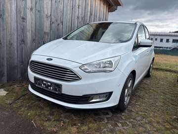 C-MAX Titanium