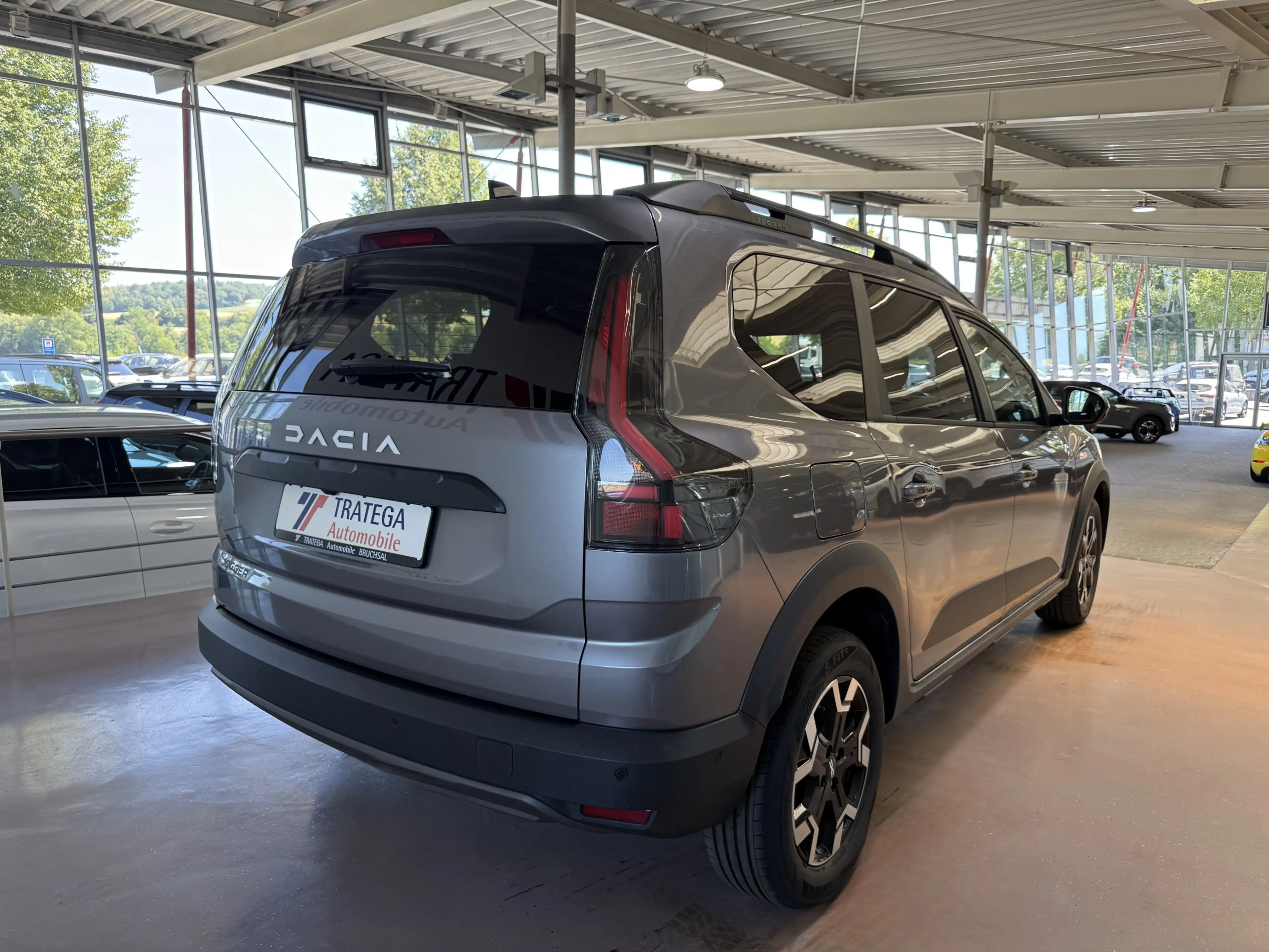 Dacia Jogger TCe 110 Journey 360° SH LHZ Navi TW LED — photo 7