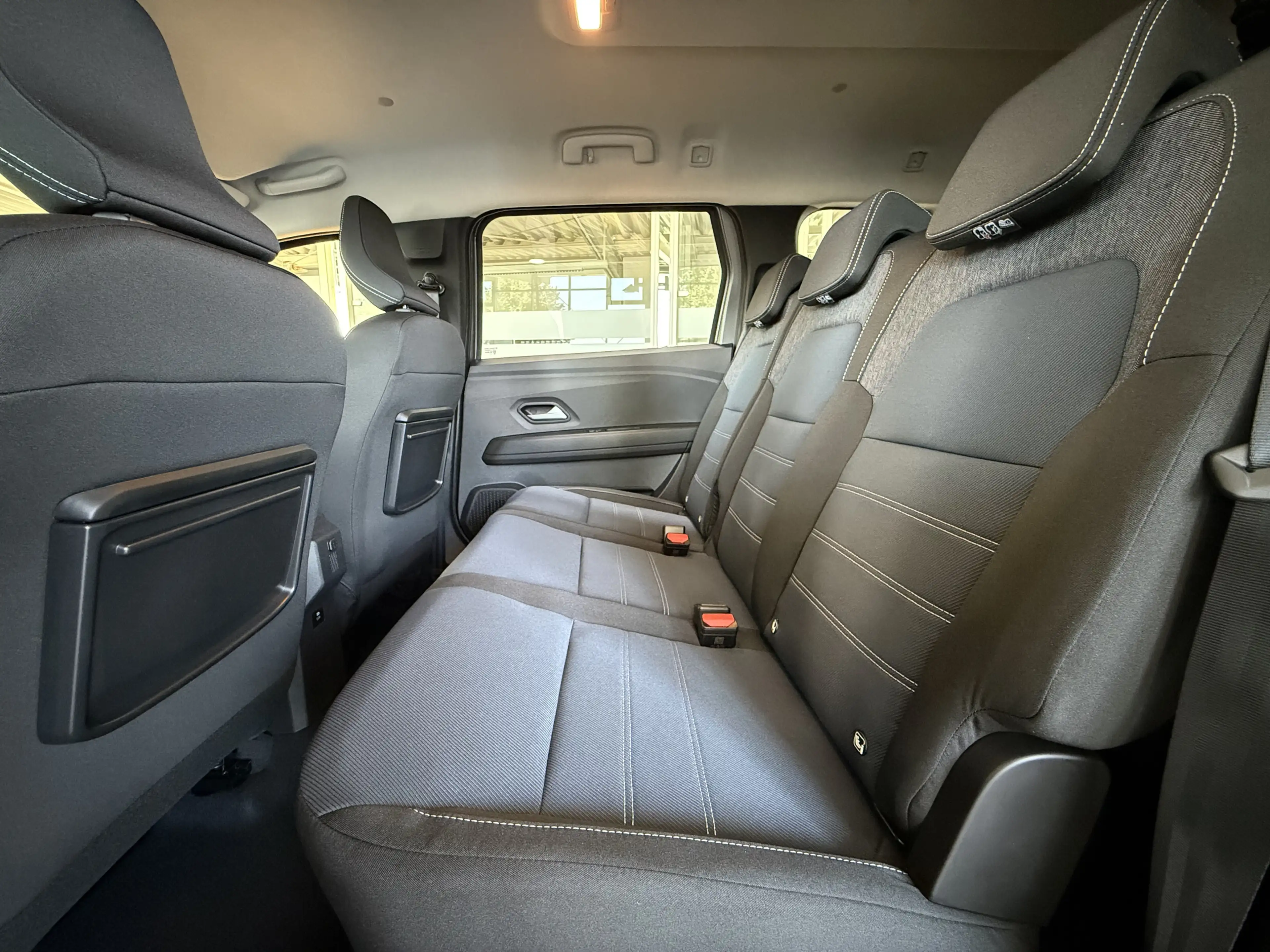 Dacia Jogger TCe 110 Journey 360° SH LHZ Navi TW LED — photo 15