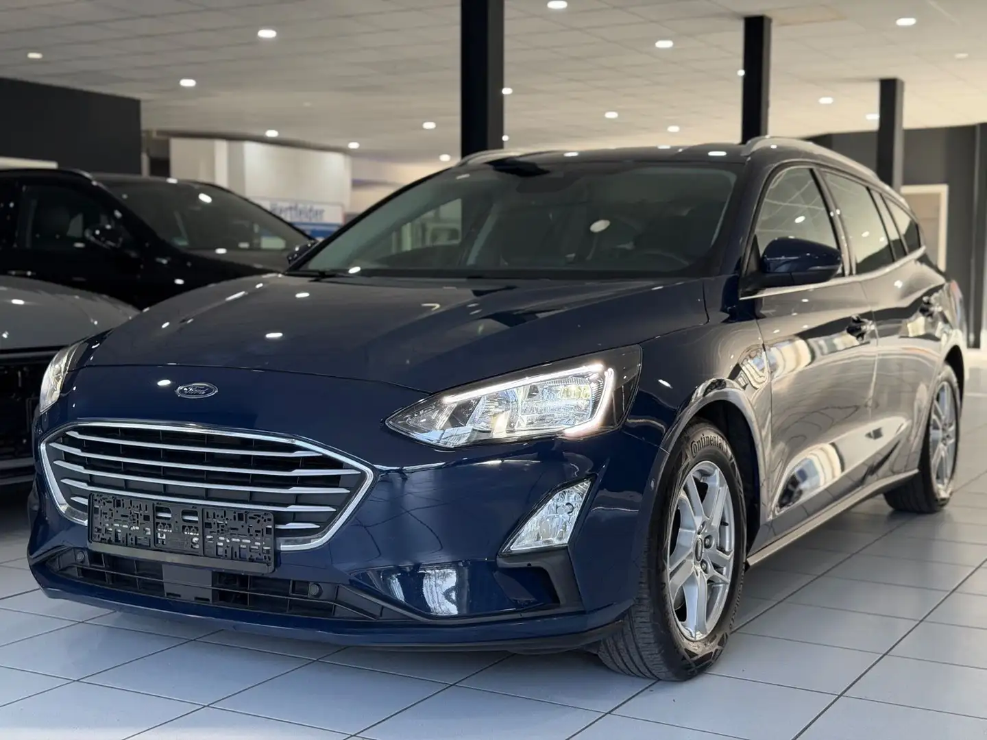 Ford Focus Turnier C&C*AUTOMATIK*KAMERA*ACC*TOT-W*LED Bleu - 2