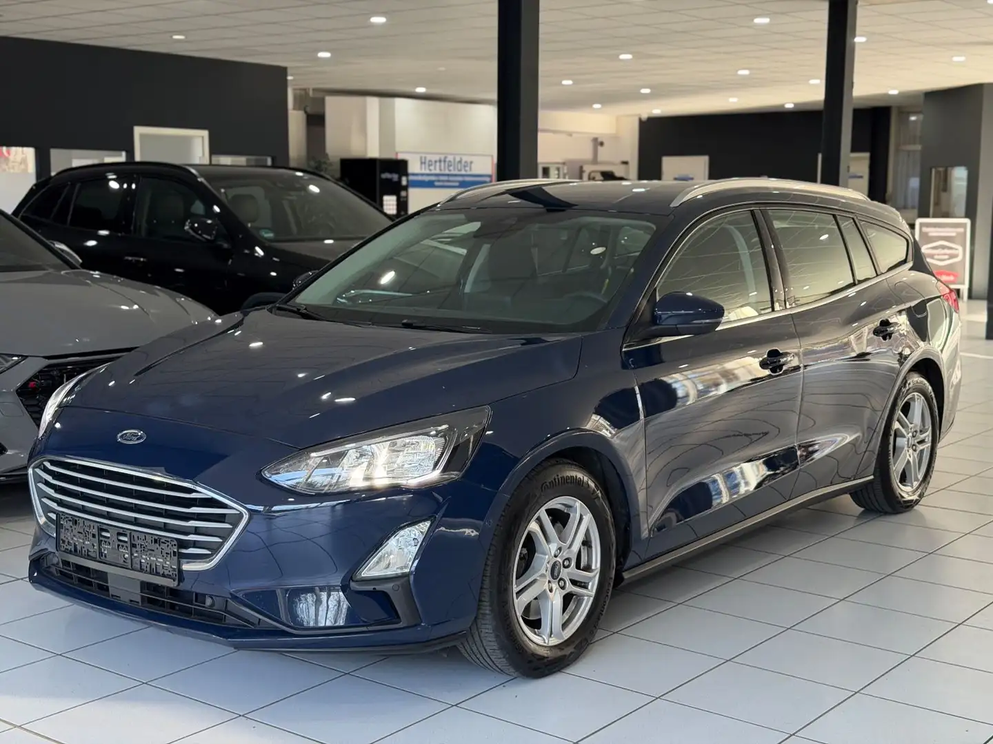 Ford Focus Turnier C&C*AUTOMATIK*KAMERA*ACC*TOT-W*LED Bleu - 1