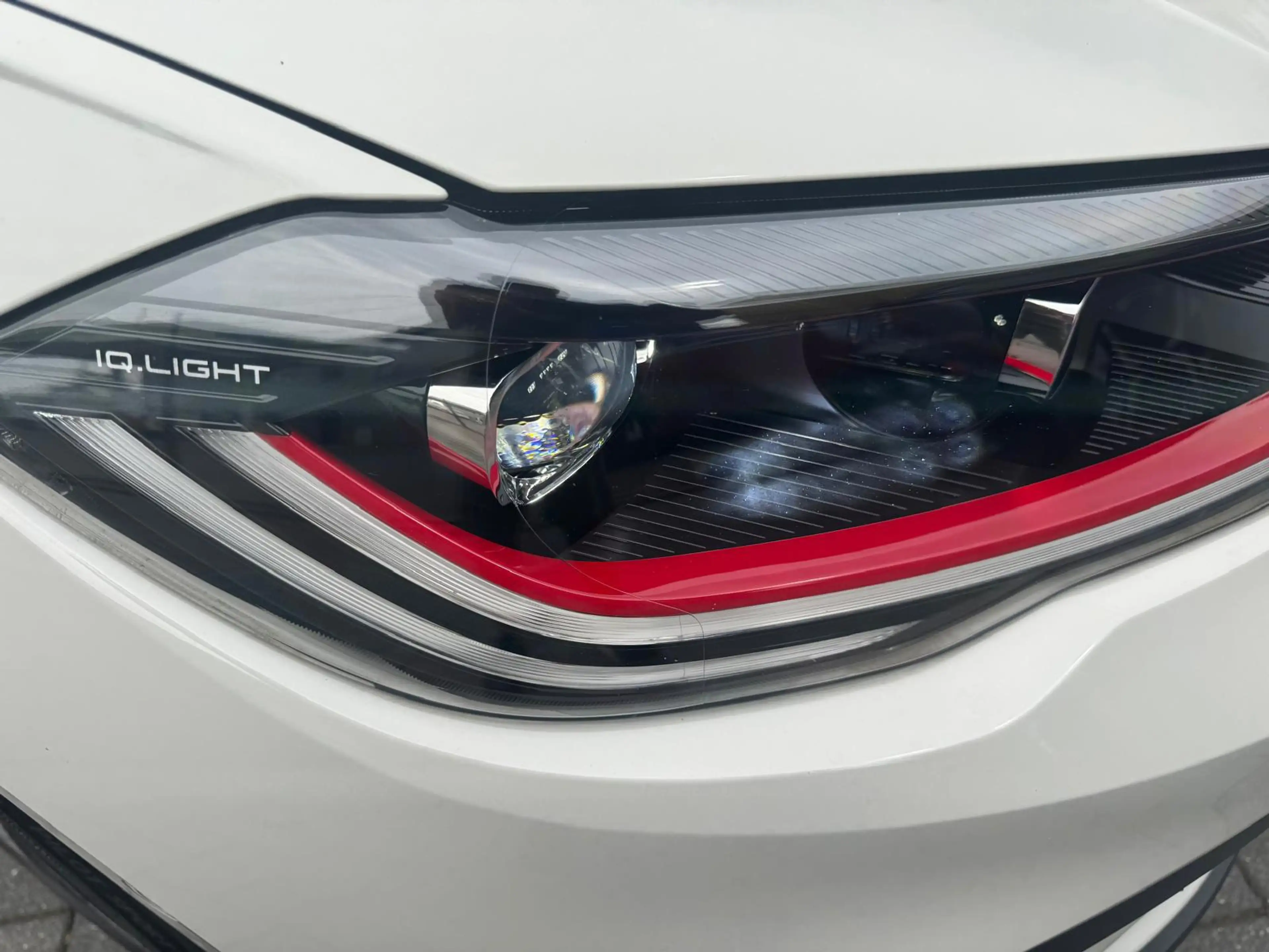 Volkswagen Polo GTI 2.0 TSI — photo 31