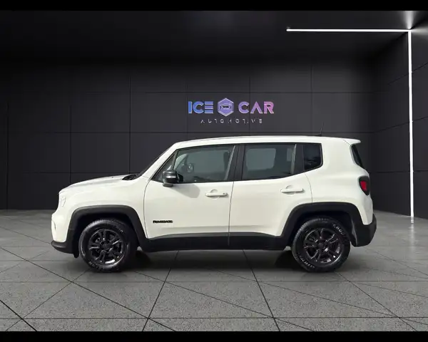 Jeep Renegade view 7