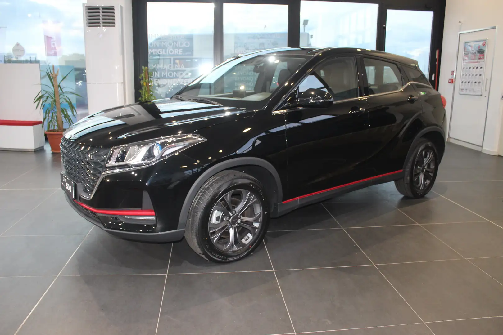 DFSK Fengon 500 cc1500 cv 105 - AUTOMATIC - IMPIANTO GPL OMAGGIO Negru - 1
