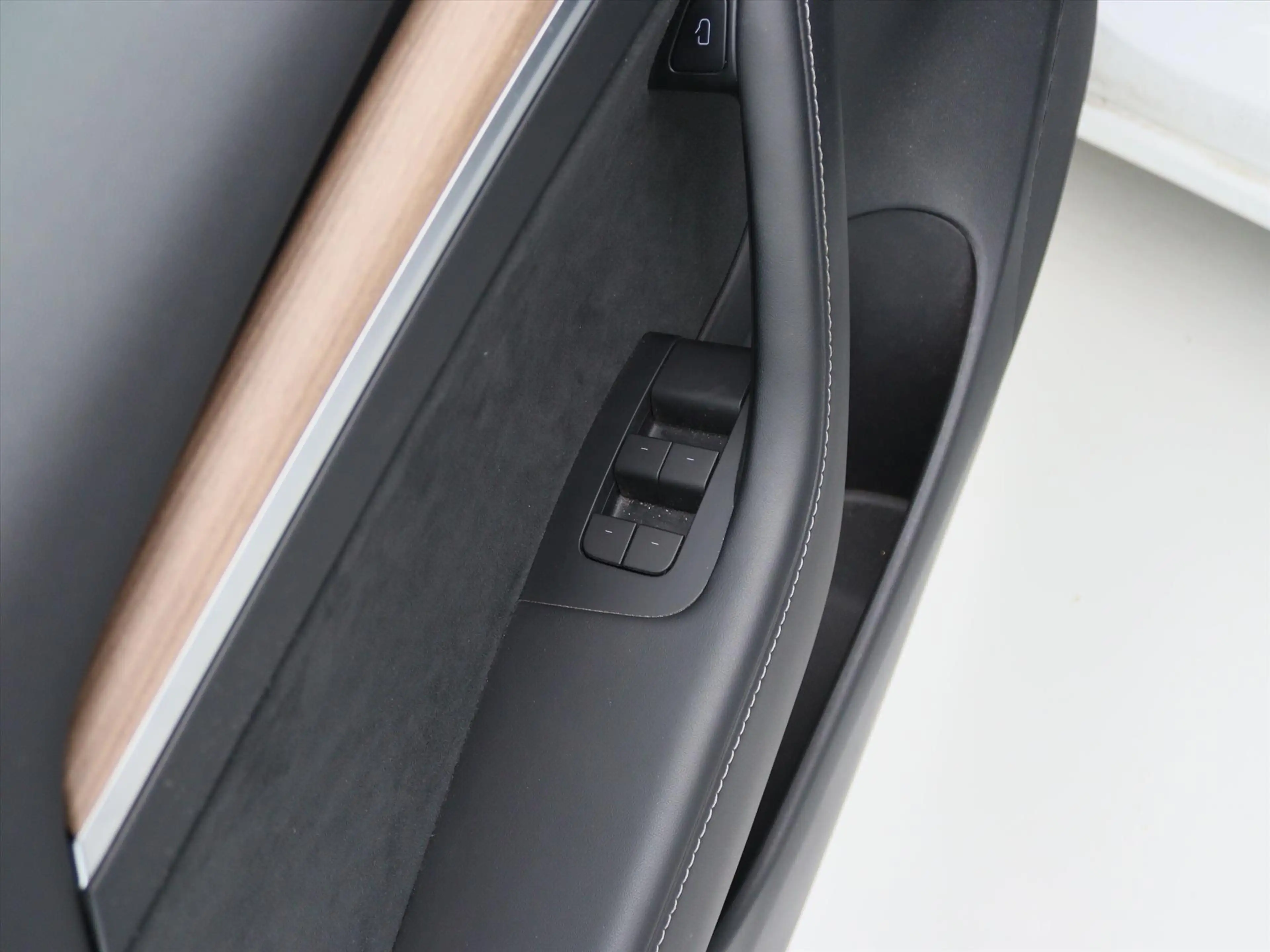 Tesla Model 3 Standard RWD Plus UPGRADE 94.5% SoH [ LFP-ACCU+WAR — photo 30