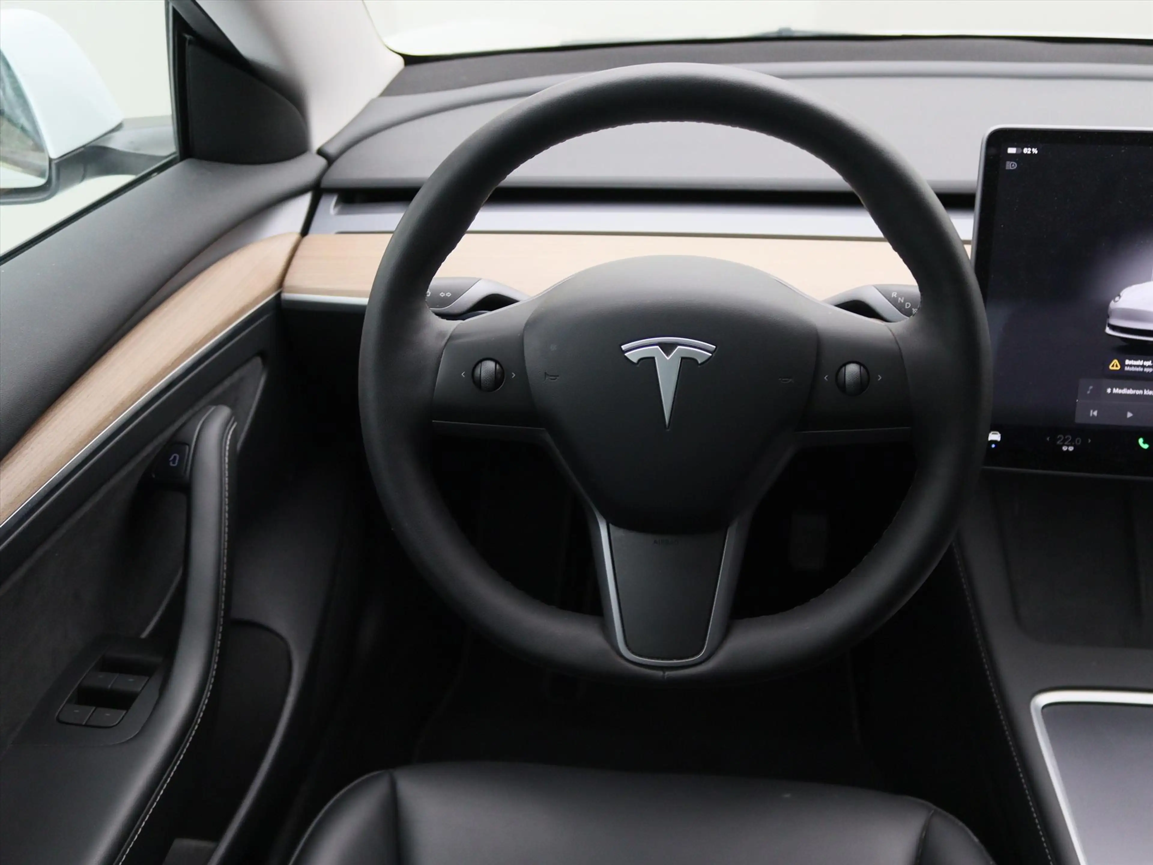 Tesla Model 3 Standard RWD Plus UPGRADE 94.5% SoH [ LFP-ACCU+WAR — photo 21