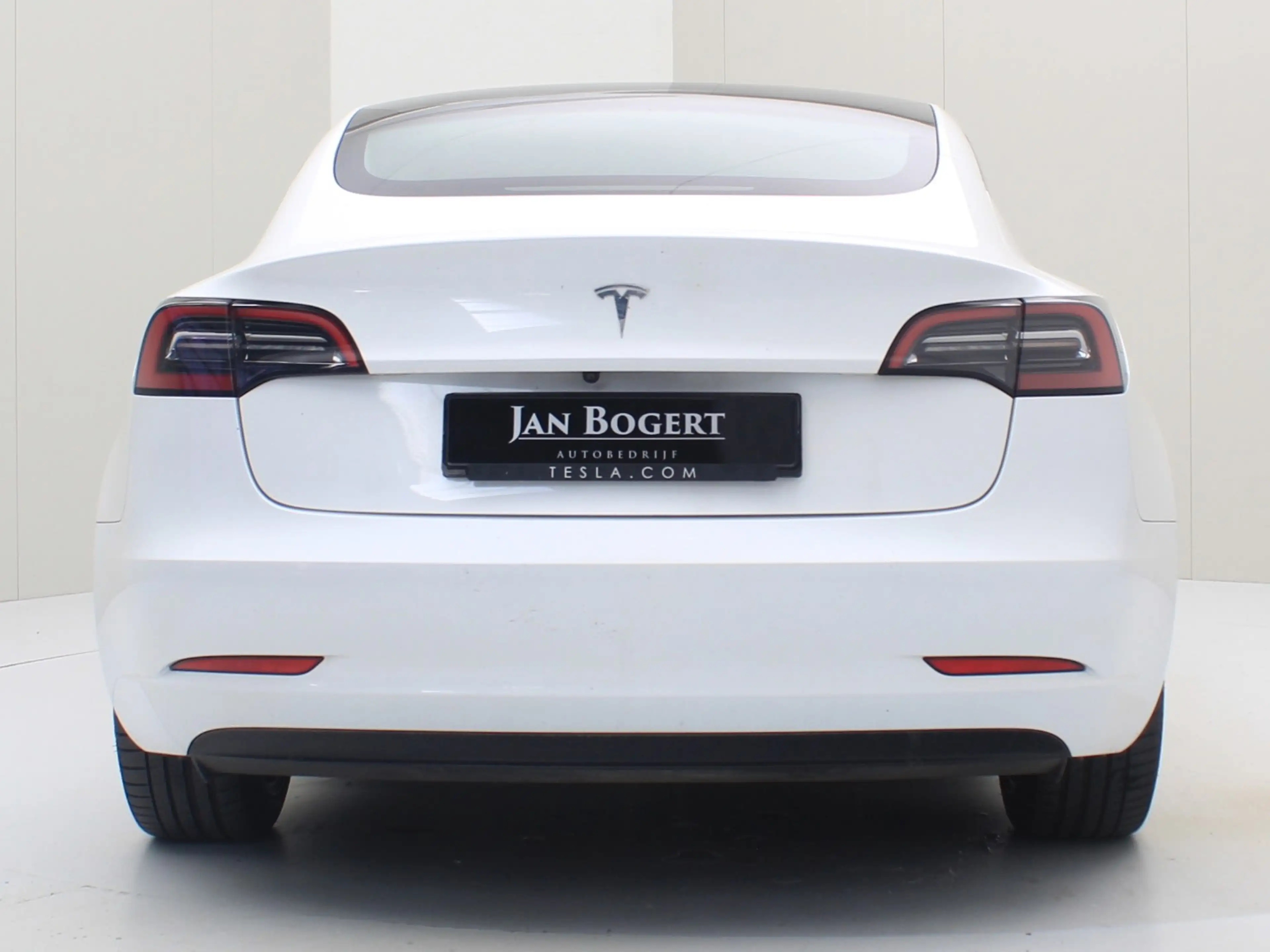 Tesla Model 3 Standard RWD Plus UPGRADE 94.5% SoH [ LFP-ACCU+WAR — photo 6