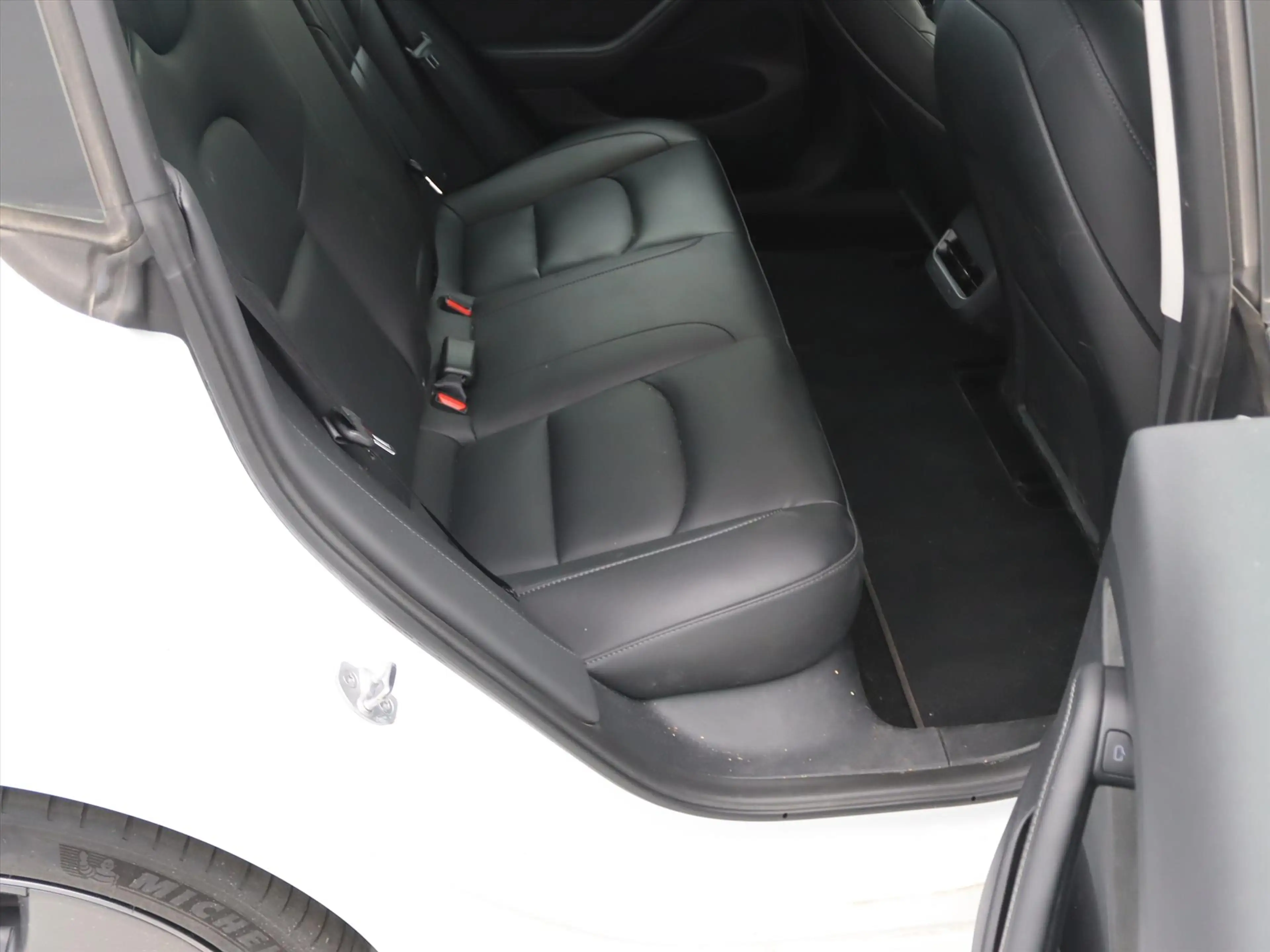 Tesla Model 3 Standard RWD Plus UPGRADE 94.5% SoH [ LFP-ACCU+WAR — photo 15
