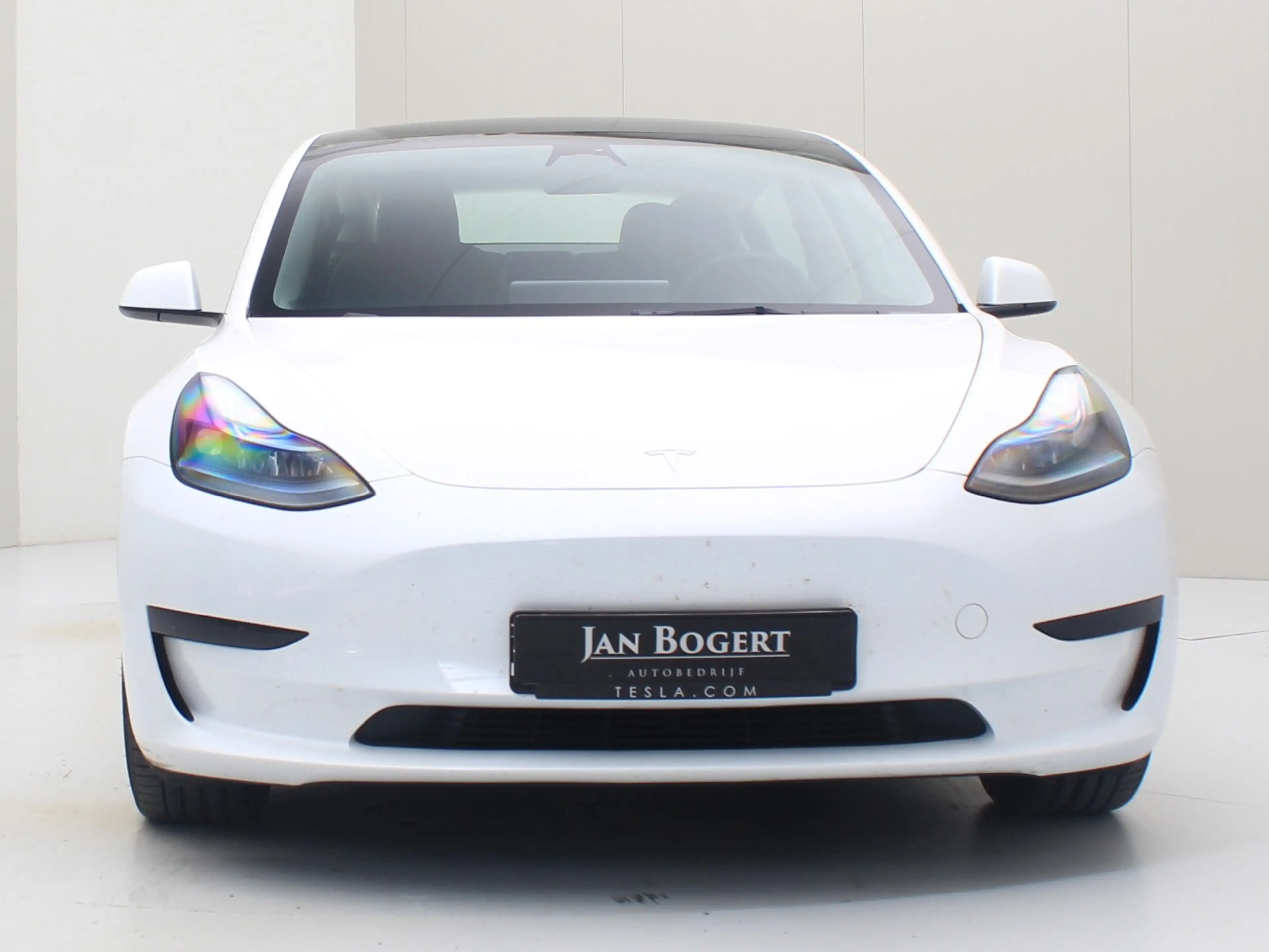 Tesla Model 3 Standard RWD Plus UPGRADE 94.5% SoH [ LFP-ACCU+WAR — photo 5