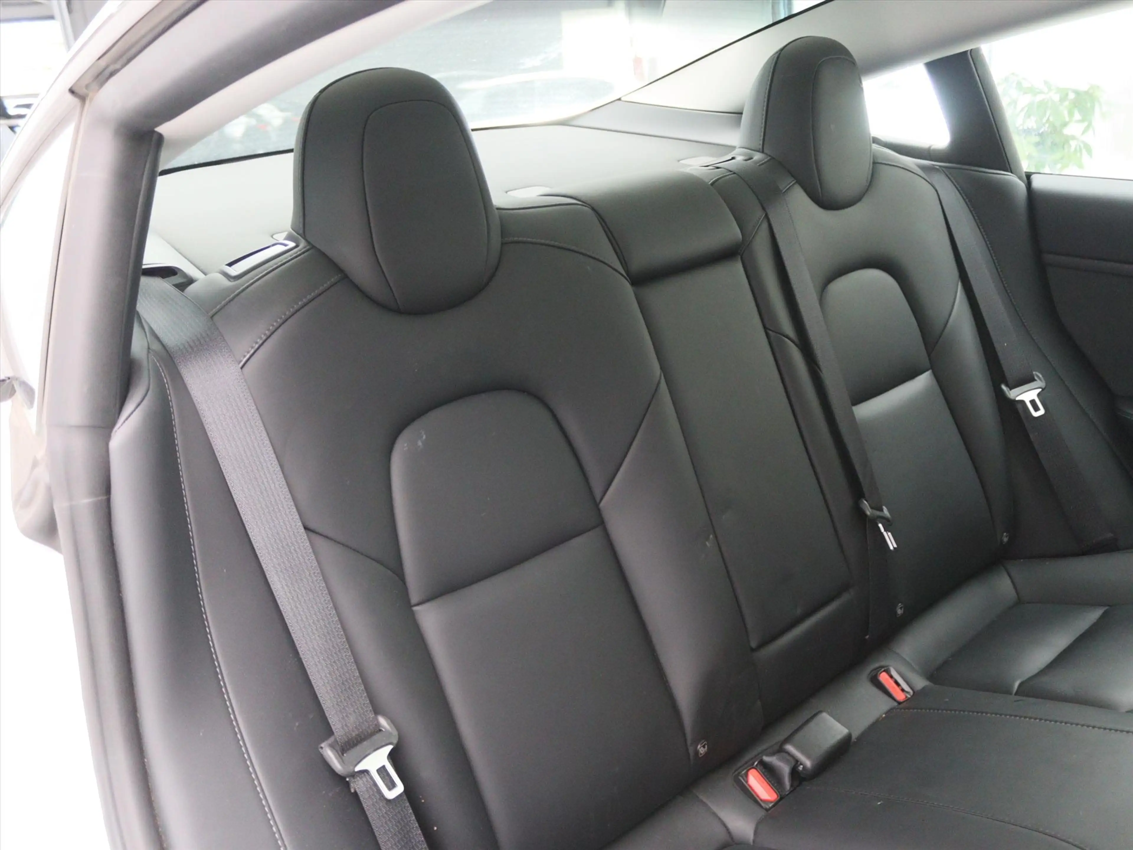 Tesla Model 3 Standard RWD Plus UPGRADE 94.5% SoH [ LFP-ACCU+WAR — photo 16