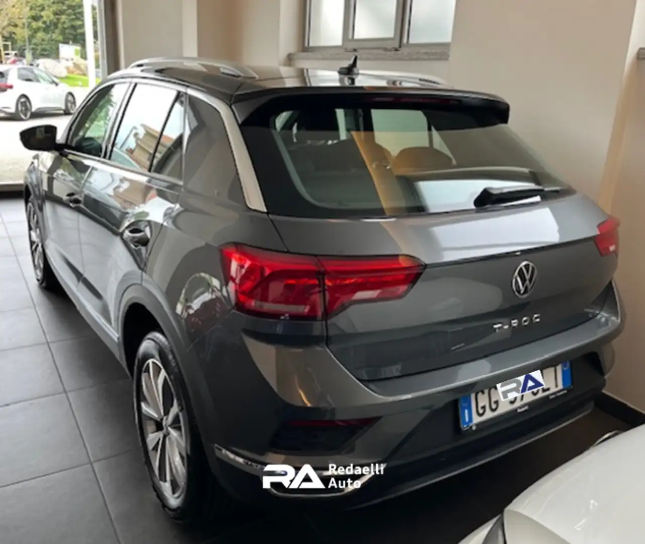 Volkswagen T-Roc T-Roc 2.0 TDI SCR 150 CV DSG Style Grigio - 2