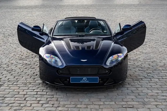 Aston Martin V12 Vantage S Roadster