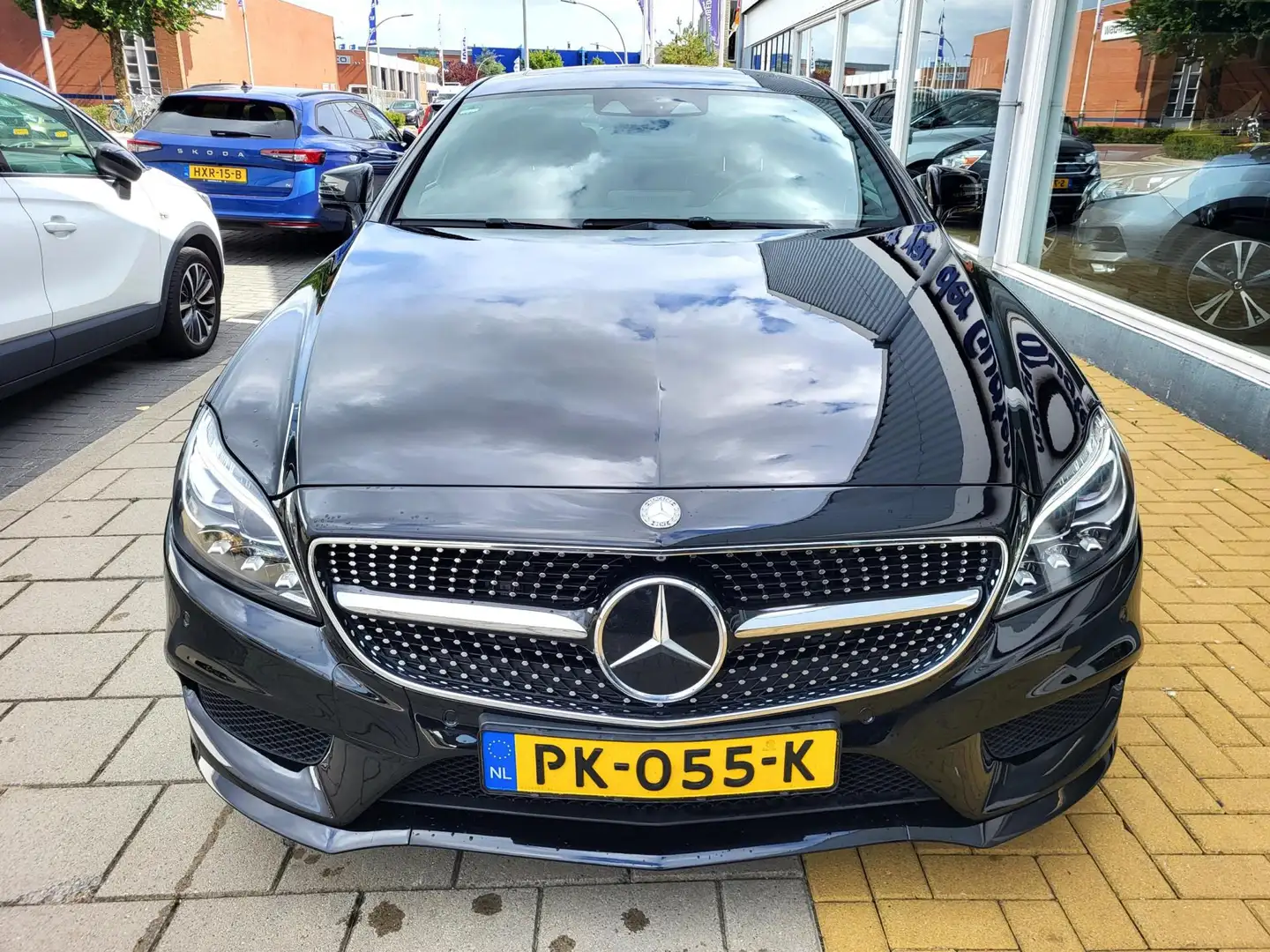 Mercedes-Benz CLS 350 350d Automaat Zwart - 2