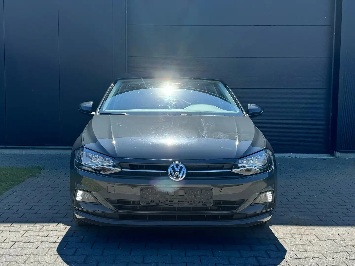 Volkswagen Polo 1.0 TGI Comfortline CNG + Benzine (EU6.2) Grijs - 2