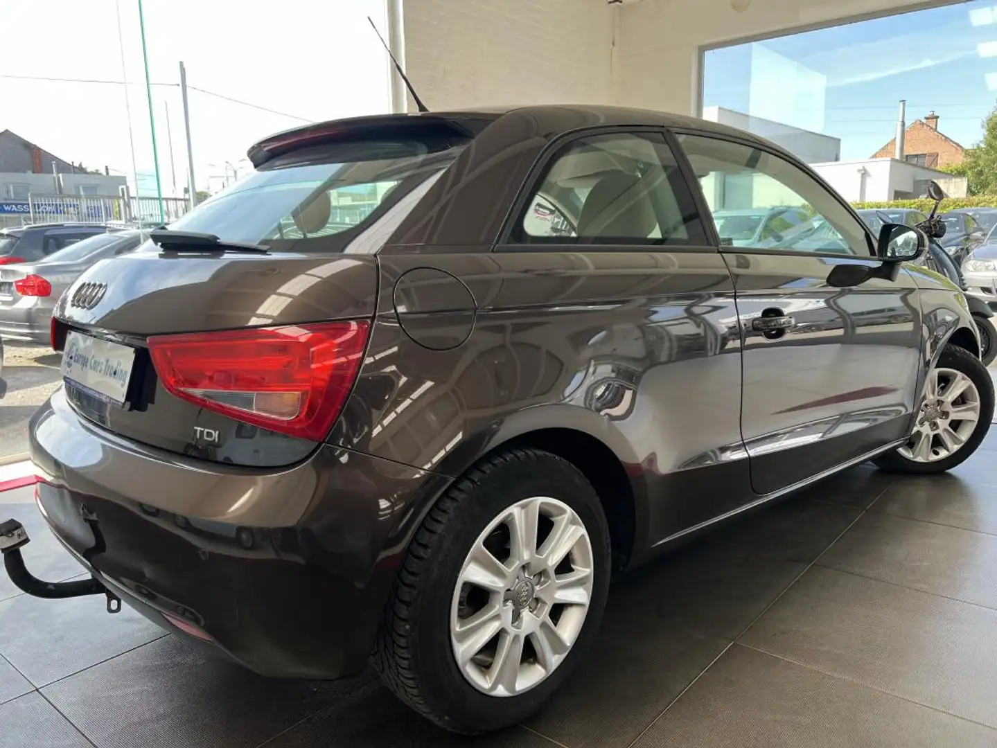 Audi A1 1.6 TDI 105CH DISTRIBUTION OK GAR 12M - 2