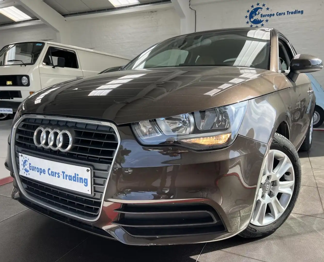 Audi A1 1.6 TDI 105CH DISTRIBUTION OK GAR 12M - 1