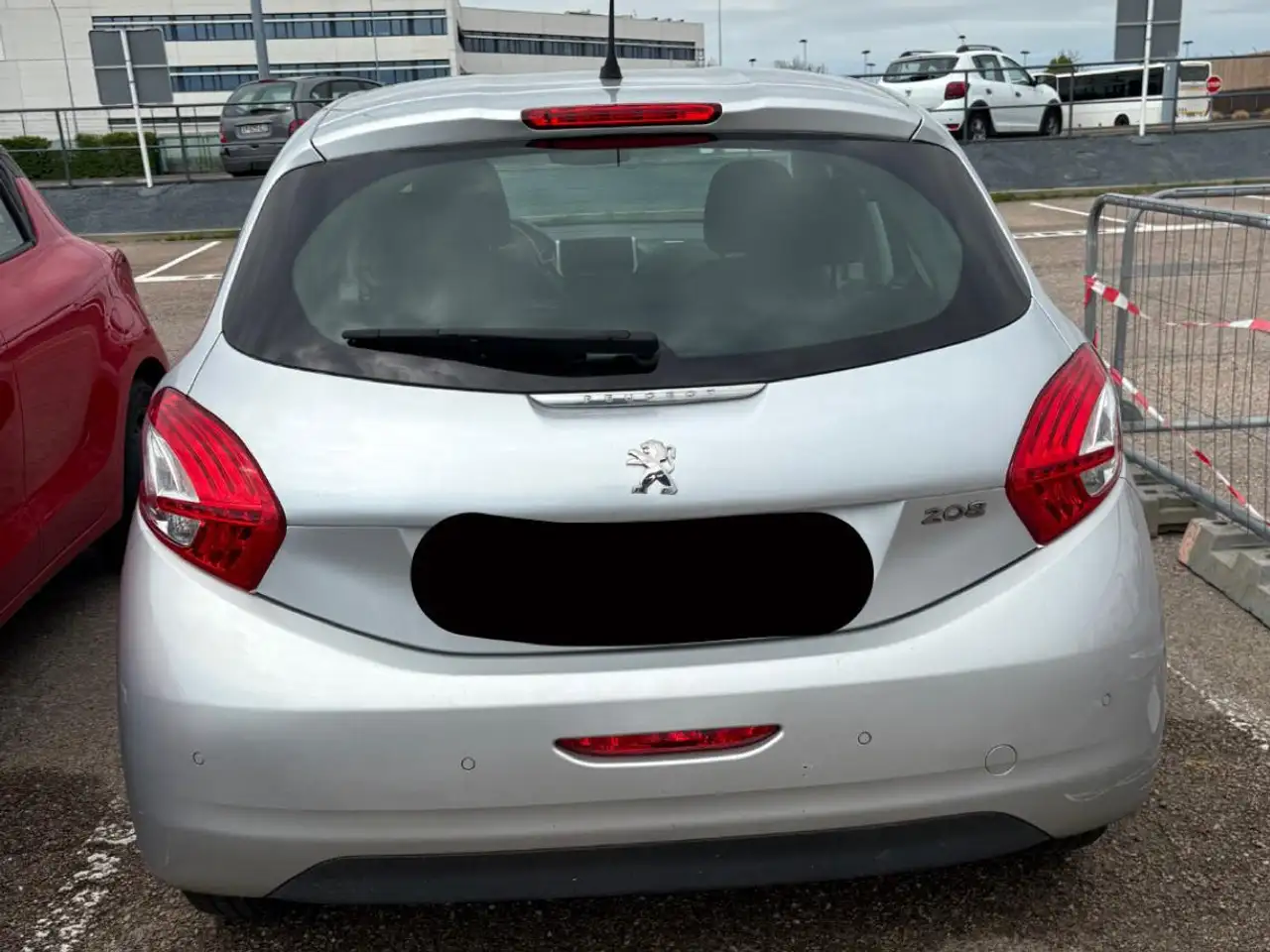 Peugeot 208 1.4 HDi 68ch BVM5 Active