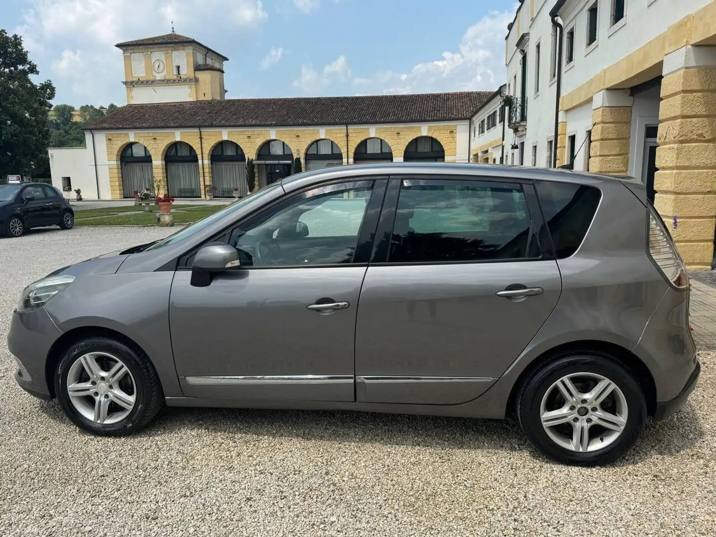 Renault Scenic Scénic X-Mod 1.5 dCi 110CV EDC Dynamique Grigio - 2