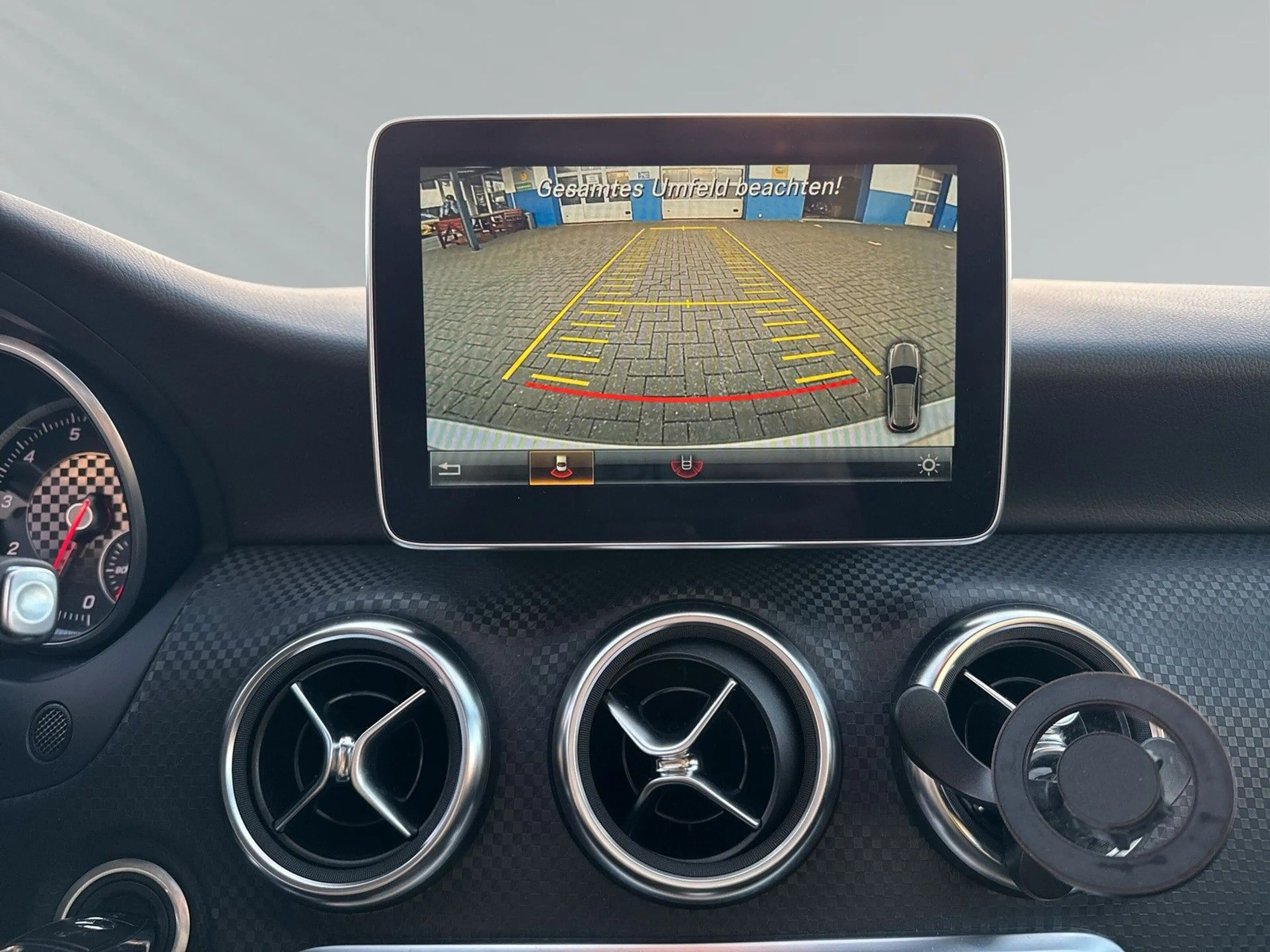 Mercedes-Benz A 200 BlueEfficiency|Panorama|Kamera|Night-Paket — photo 17