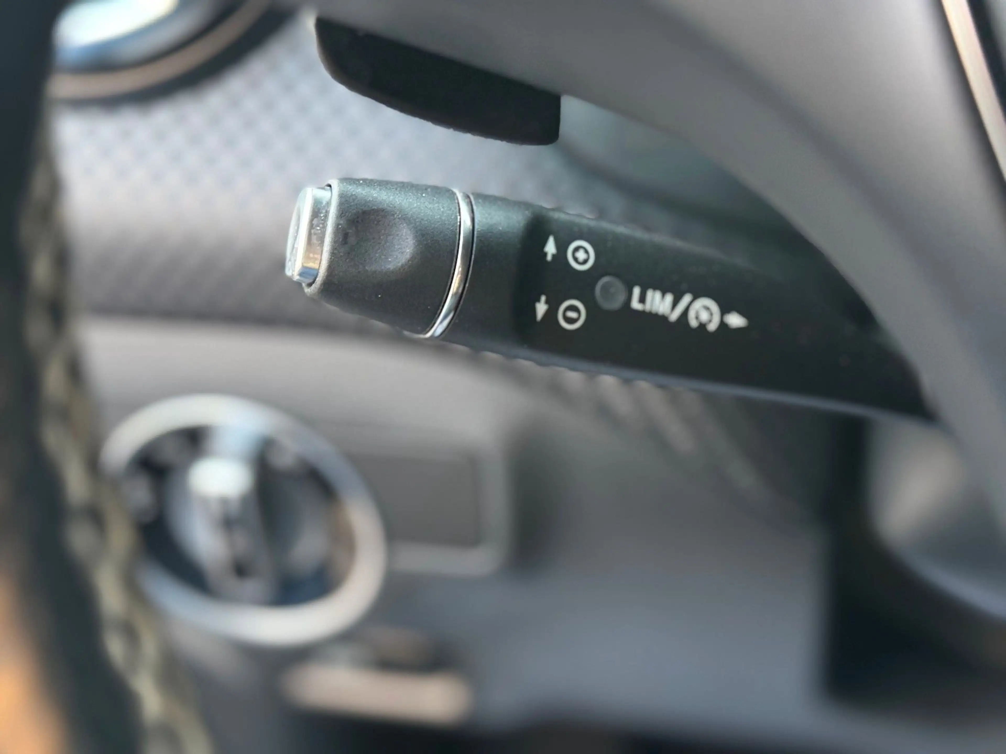 Mercedes-Benz A 200 BlueEfficiency|Panorama|Kamera|Night-Paket — photo 19