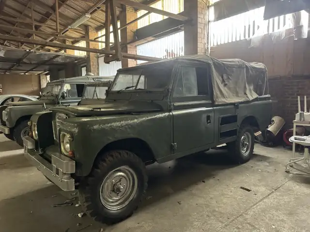 Land Rover Defender Essence Nouveau Basch 109 Long Chassie