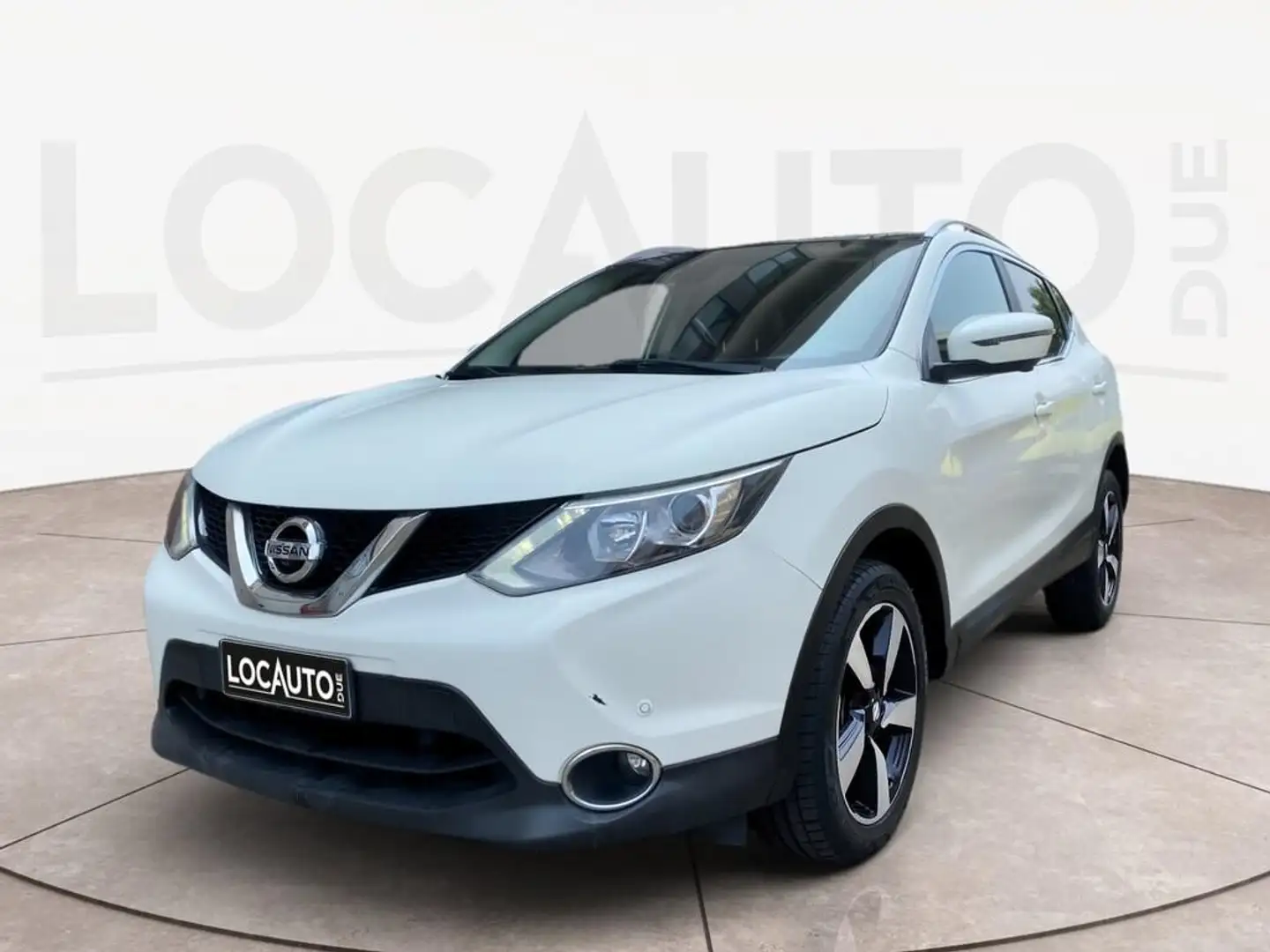 Nissan Qashqai 1.6 dci 360 2wd 130cv E6 Bianco - 1
