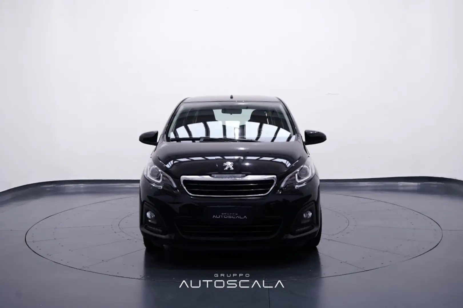 Peugeot 108 1.0 VTi 72 CV 5 porte Active Nero - 2