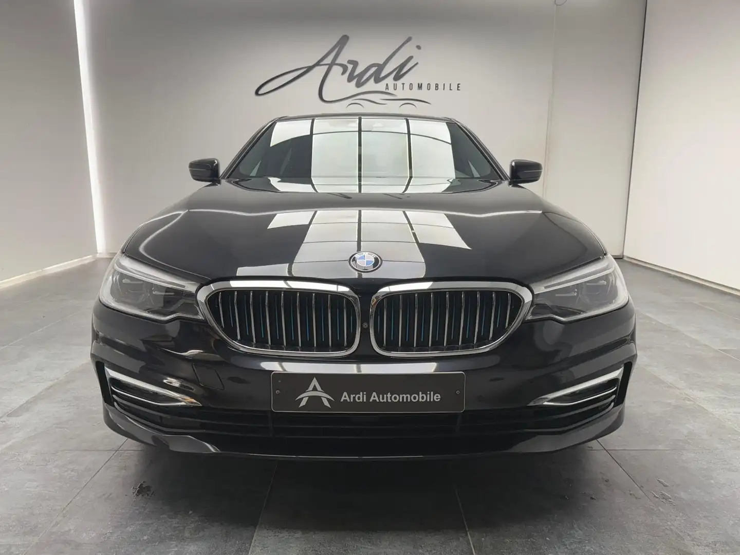BMW 530 530eA PHEV *GARANTIE*LED AMB*CAMERA 360*HARMAN*GPS Noir - 2