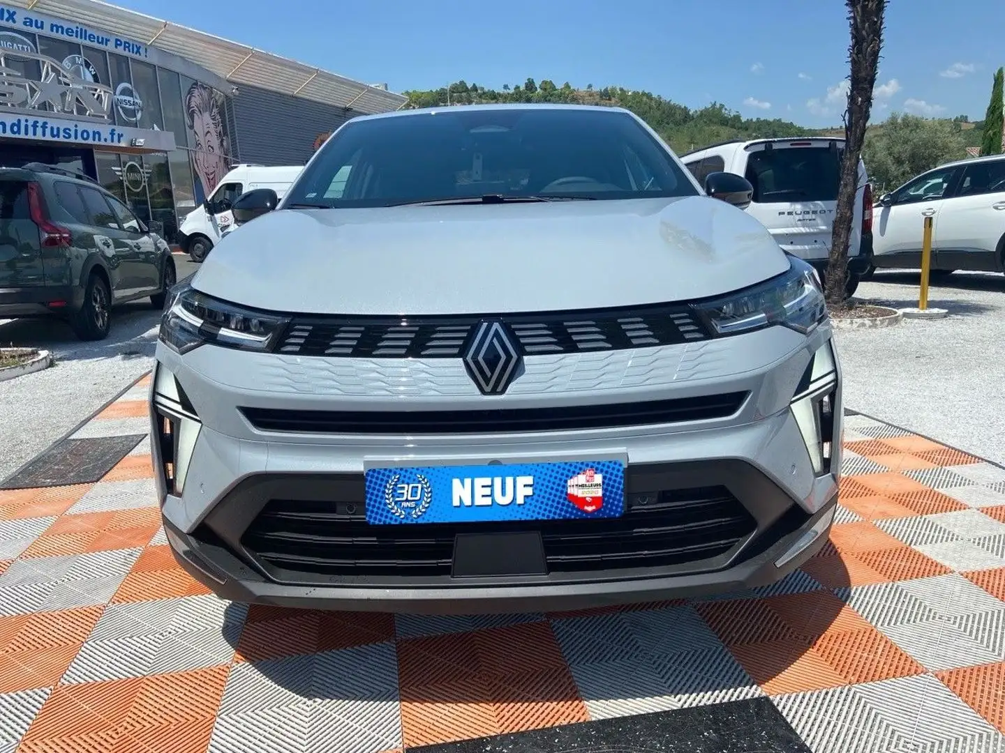 Renault Symbioz E-Tech full hybrid 160 TECHNO GPS Caméra Hayon JA 18\u0026amp;quot; Gris - 2