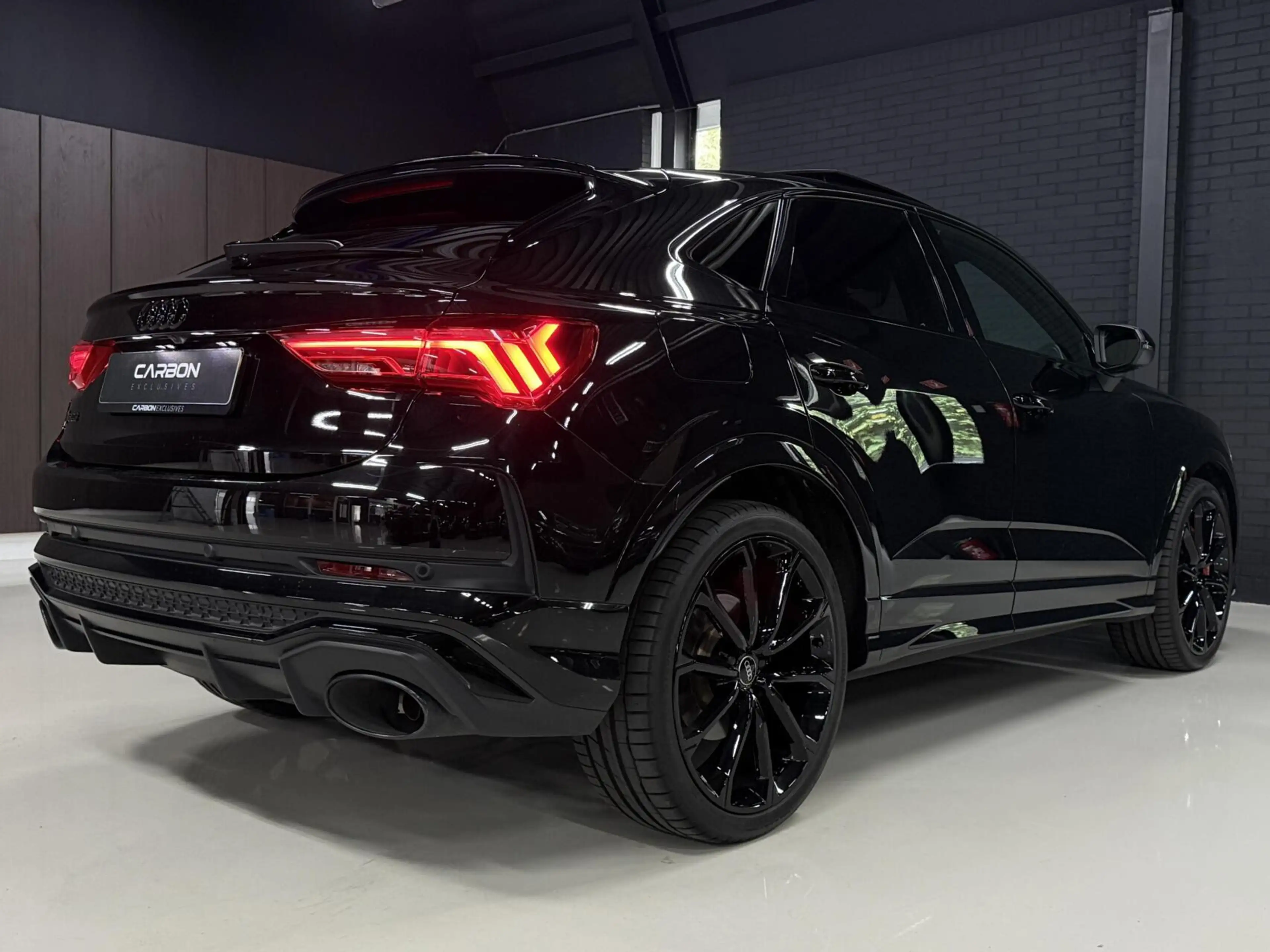 Audi RS Q3 RS Q3 2.5 TFSI — photo 6