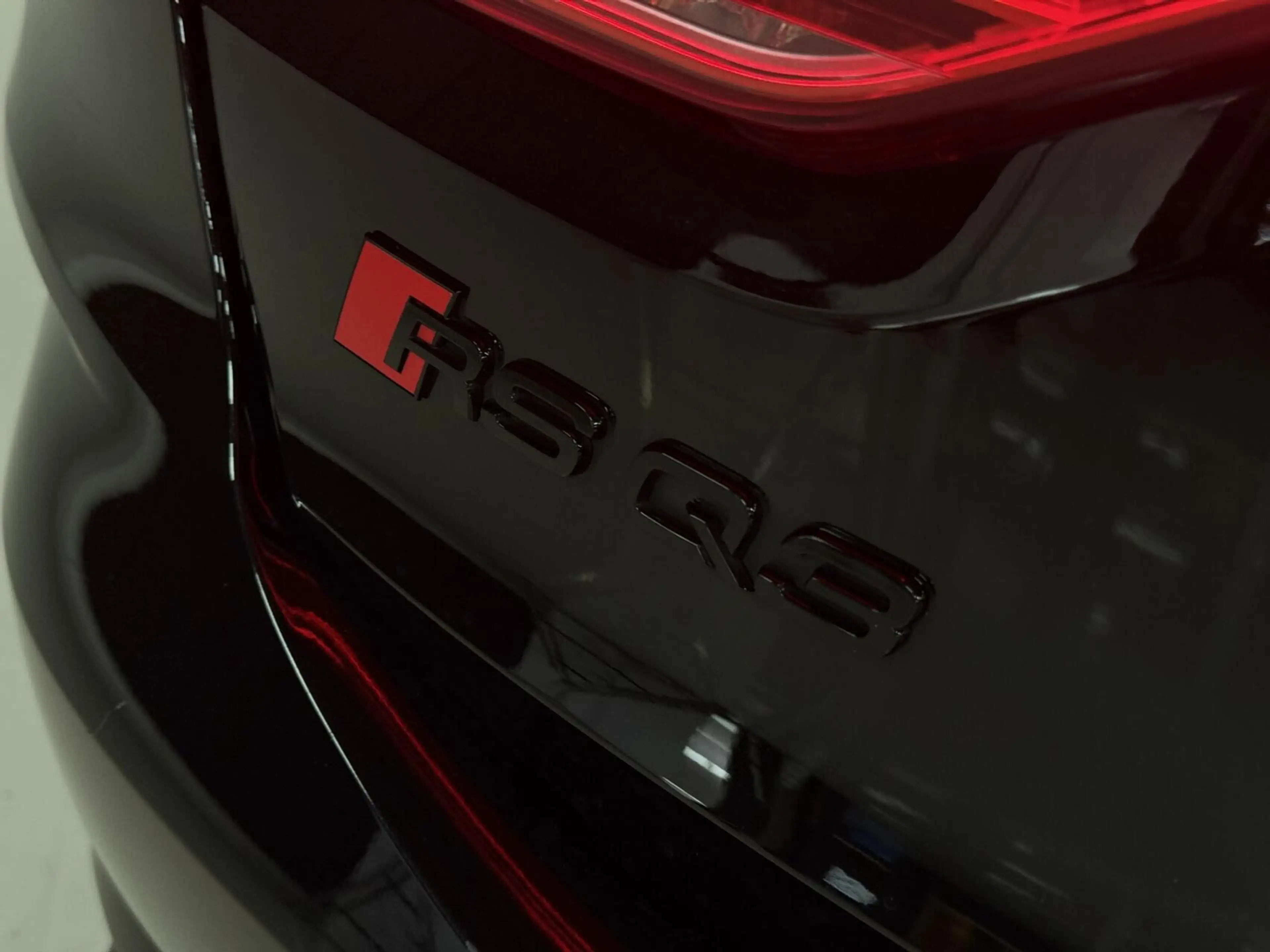 Audi RS Q3 RS Q3 2.5 TFSI — photo 13