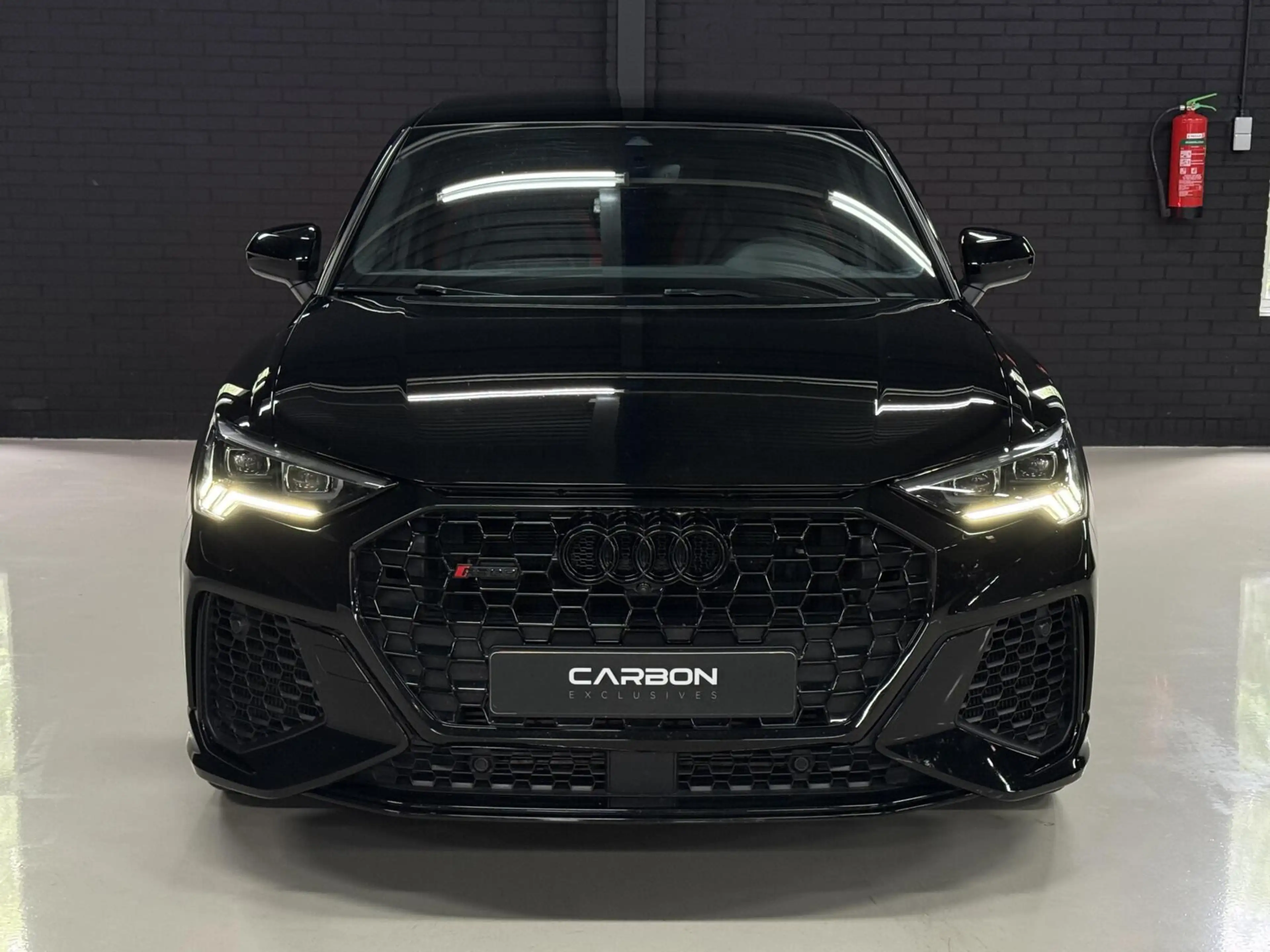 Audi RS Q3 RS Q3 2.5 TFSI — photo 8