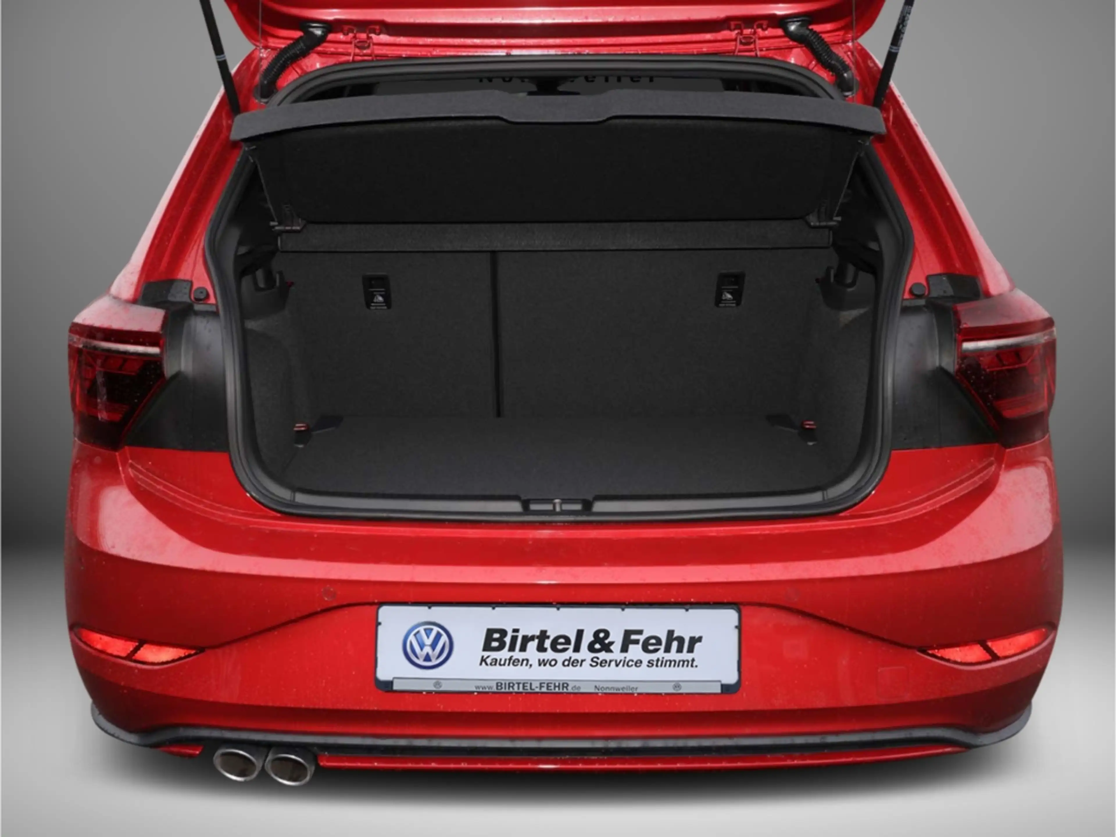 Volkswagen Polo GTI 2.0 TSI DSG IQ Matrix Kamera — photo 5