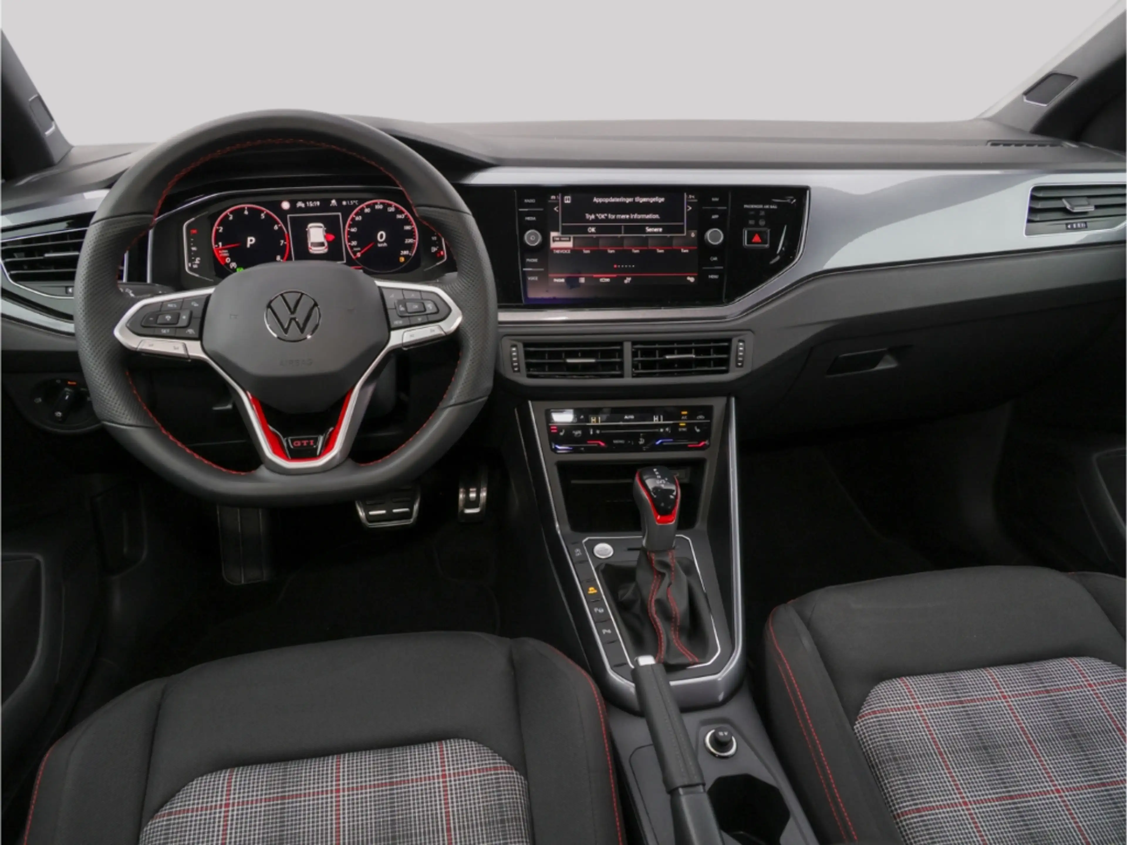 Volkswagen Polo GTI 2.0 TSI DSG IQ Matrix Kamera — photo 9