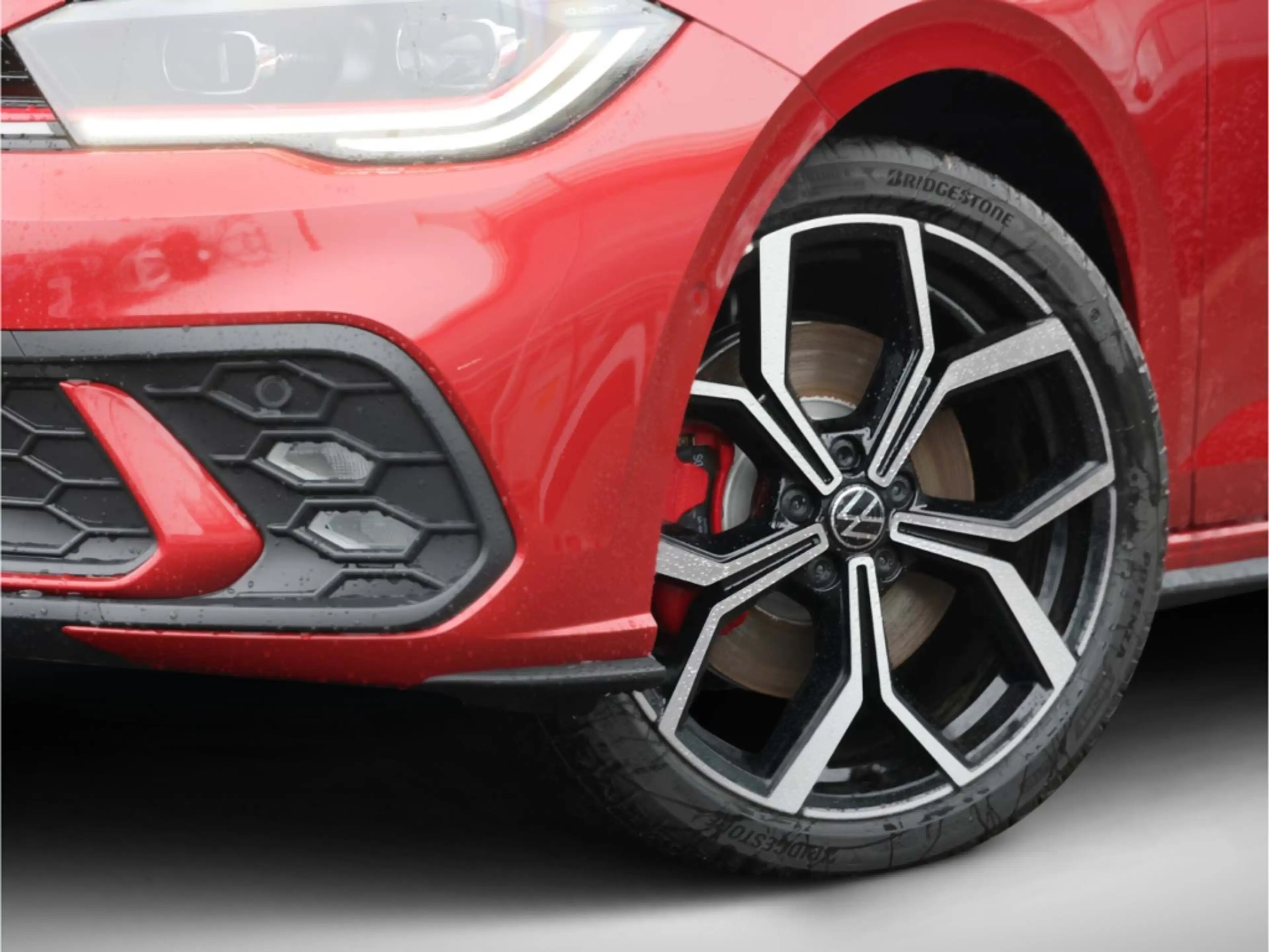 Volkswagen Polo GTI 2.0 TSI DSG IQ Matrix Kamera — photo 4