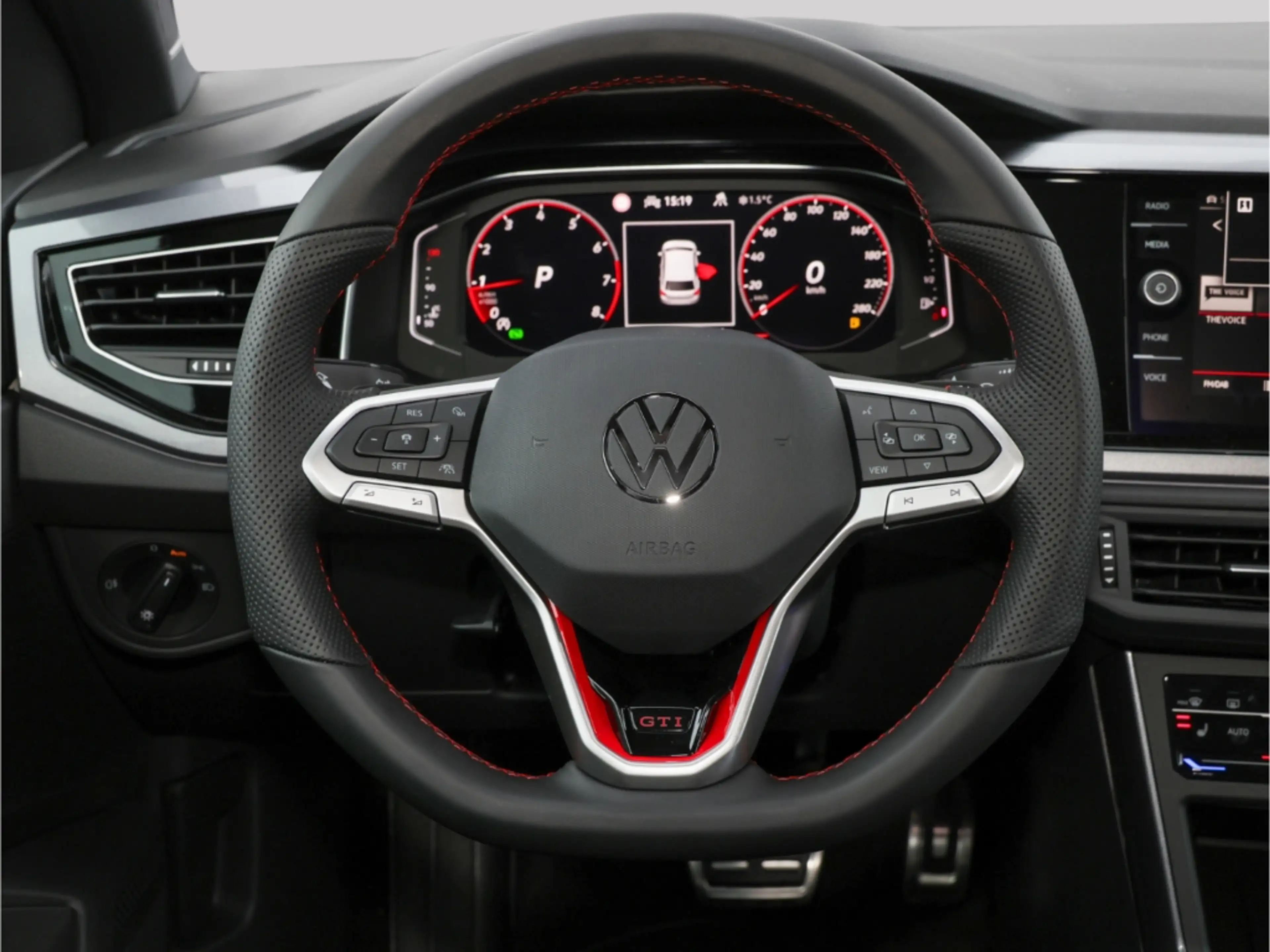 Volkswagen Polo GTI 2.0 TSI DSG IQ Matrix Kamera — photo 10
