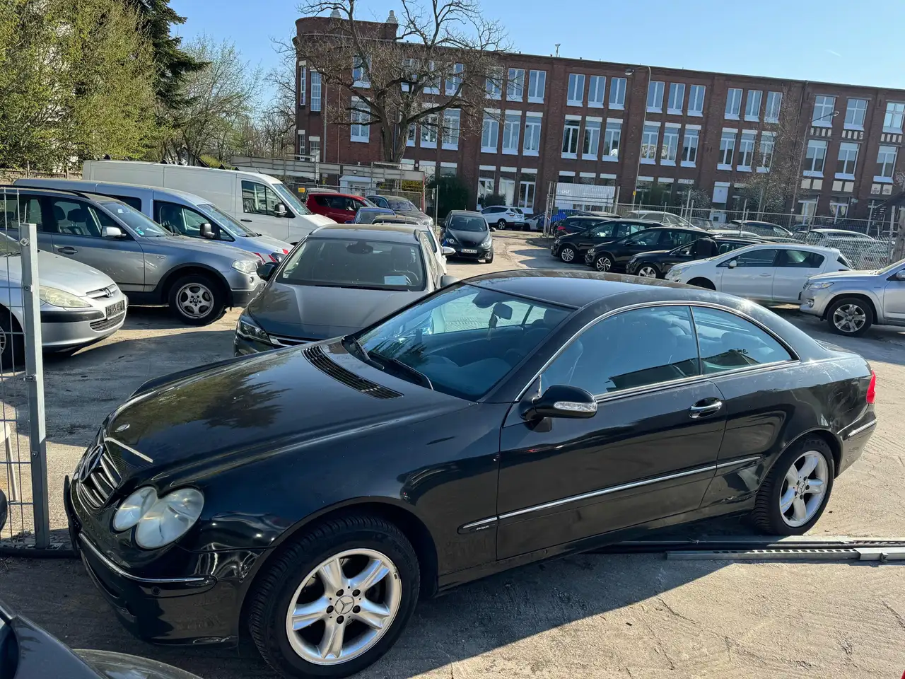 Mercedes-Benz CLK 200