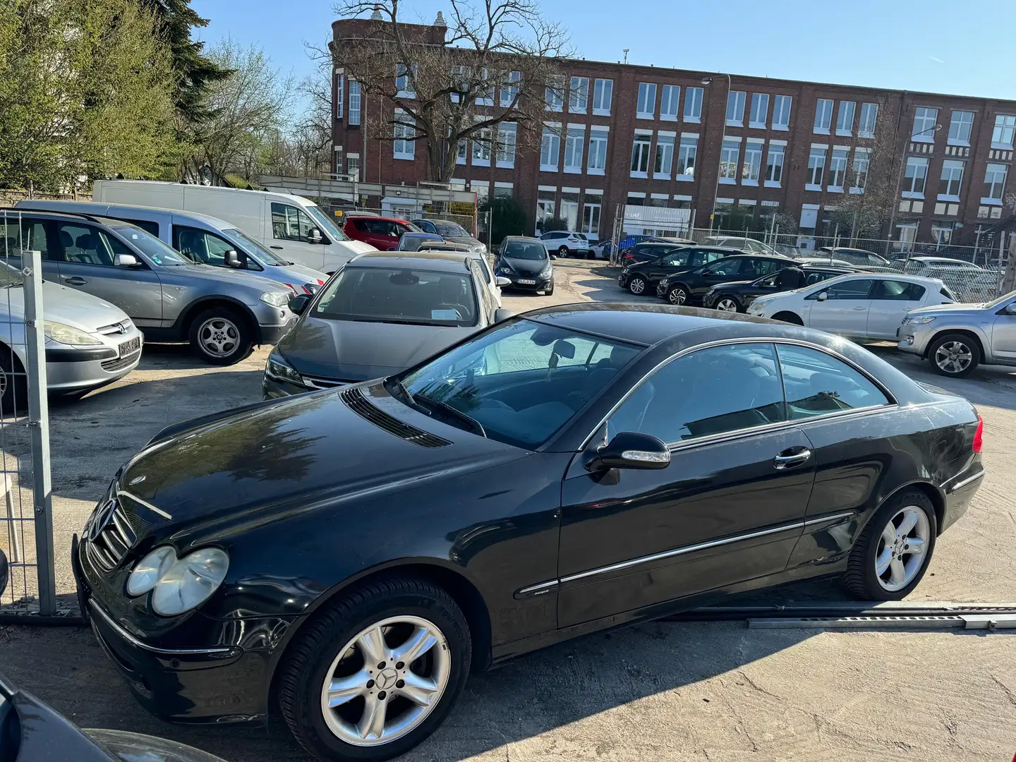 Mercedes-Benz CLK 200 CLK 200 Kompressor Automatik*Leder*Navi* Černá - 1