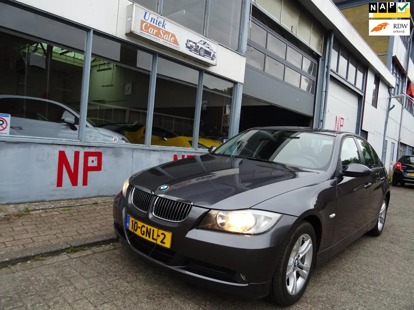 BMW 318 3-serie 318i Executive Gris - 1