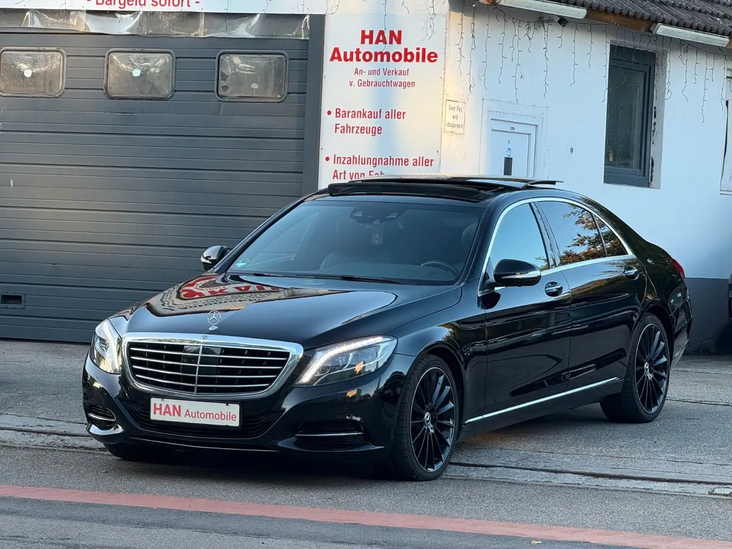 Mercedes-Benz S 350 BlueTec / d 4Matic L/ Chauffeur-Paket Schwarz - 1