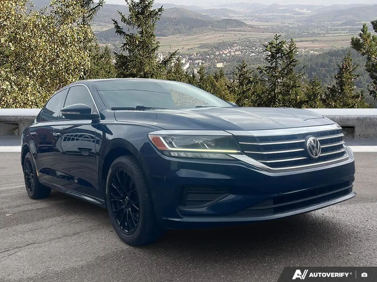 Volkswagen Passat снимка Volkswagen Passat