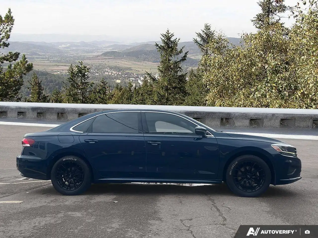 Volkswagen Passat снимка Volkswagen Passat